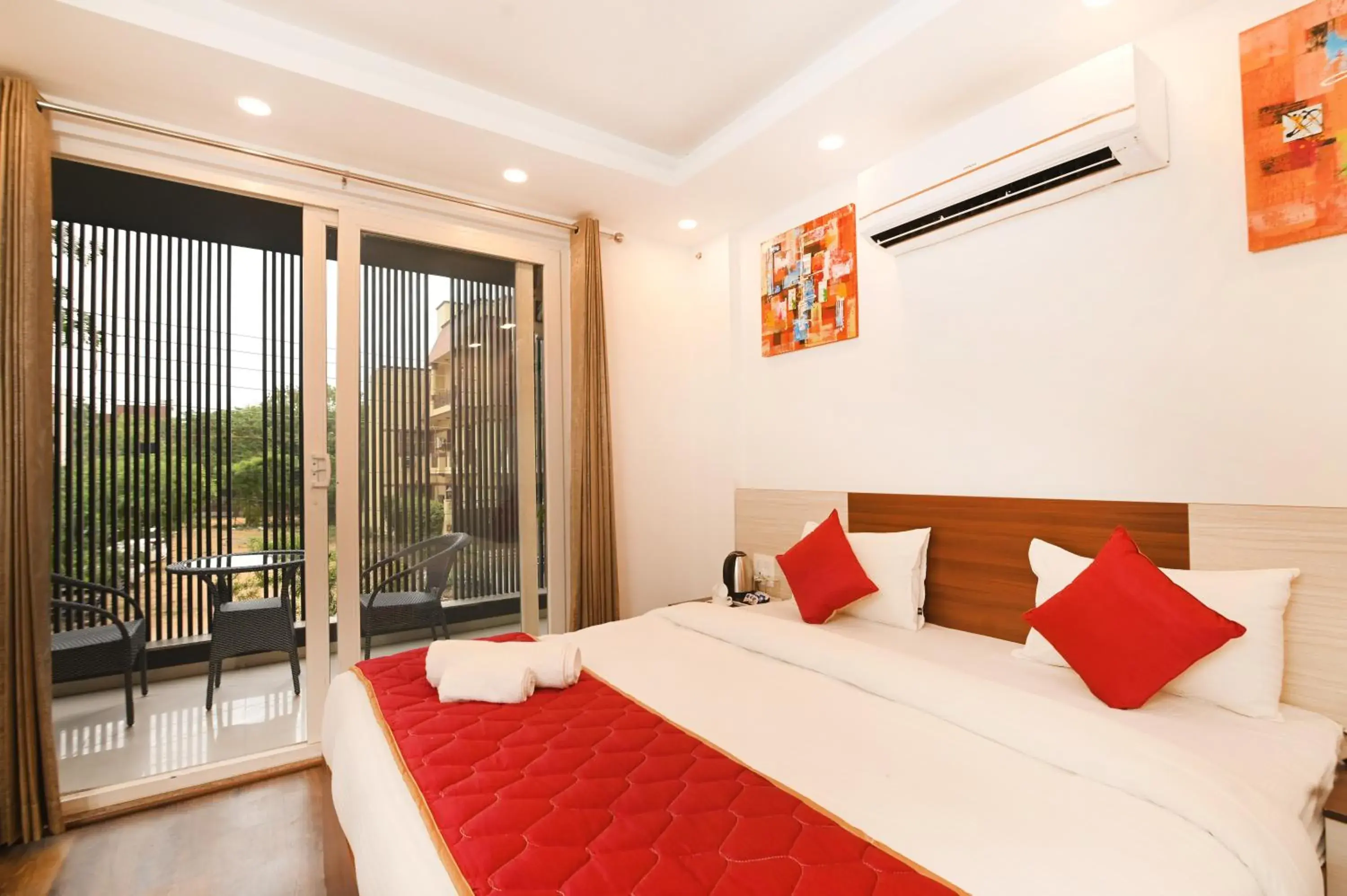 View (from property/room), Bed in The Altruist Business Stays , DLF Phase 3 View (from property/room), Bed in The Altruist Business Stays , DLF Phase 3