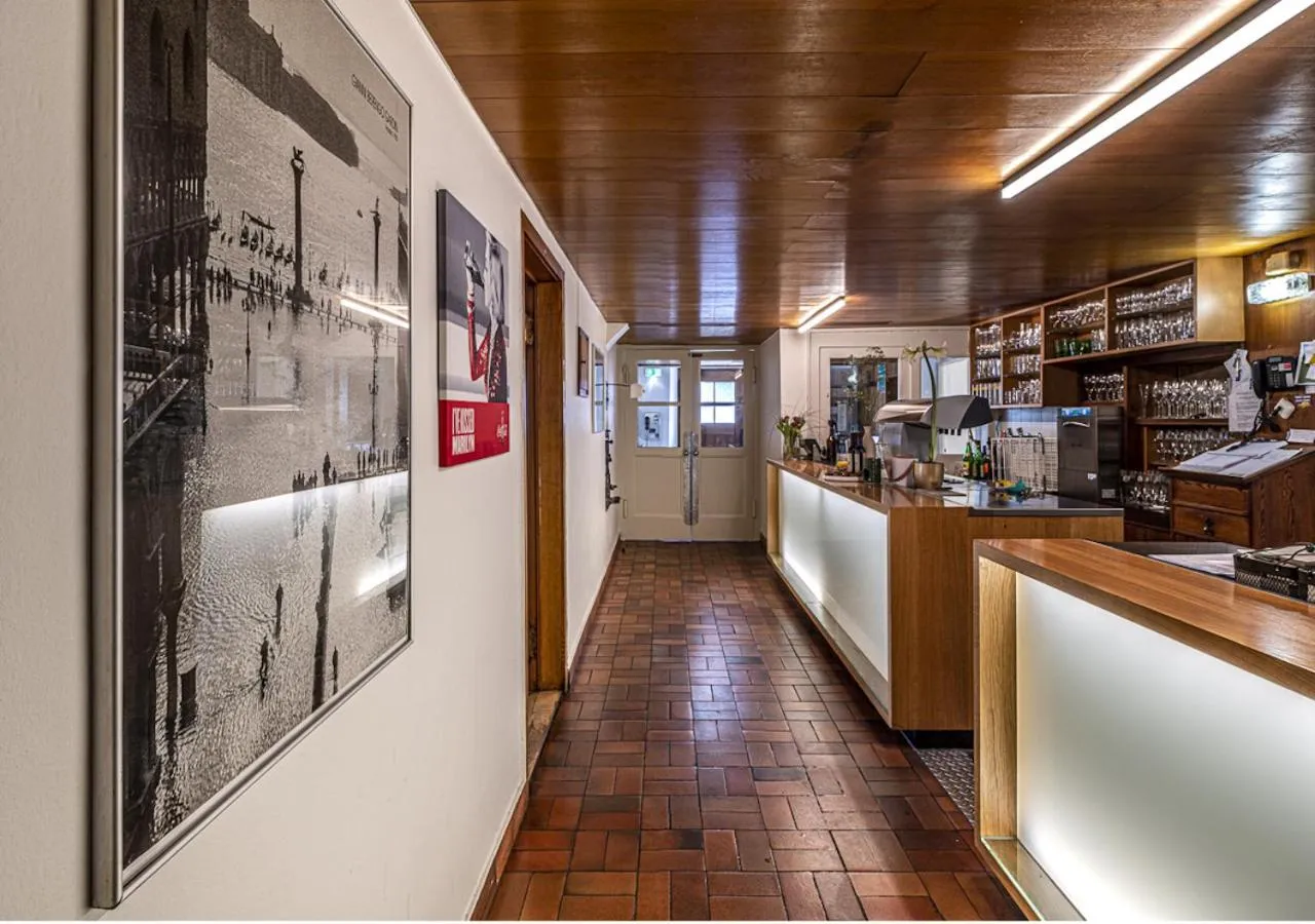 Restaurant/places to eat in Gasthof Löwen Tosters