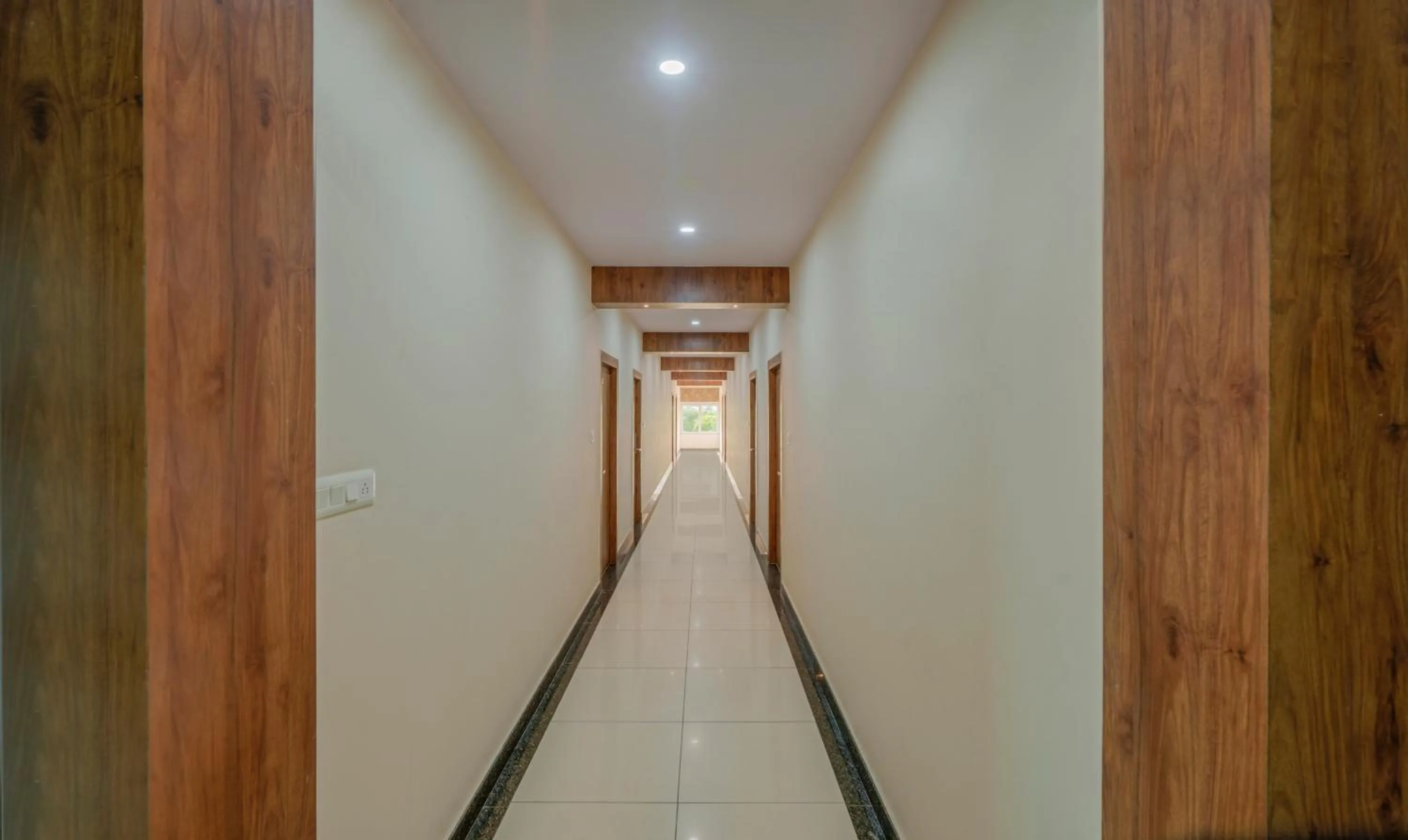 Lobby or reception in Treebo Global Stay, Uttarahalli