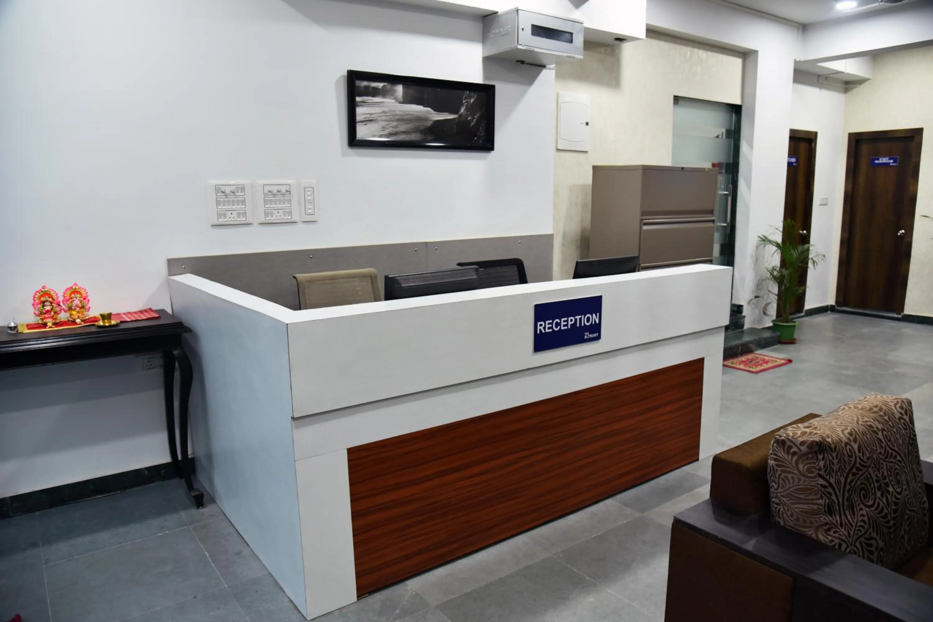 Lobby or reception in The Altruist Business Stays- New Town, Kolkata