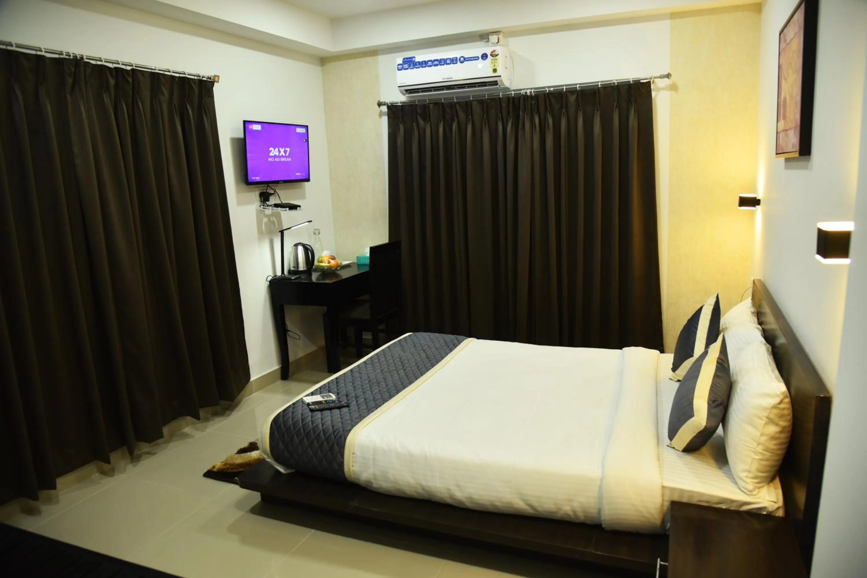 Bed in The Altruist Business Stays- New Town, Kolkata