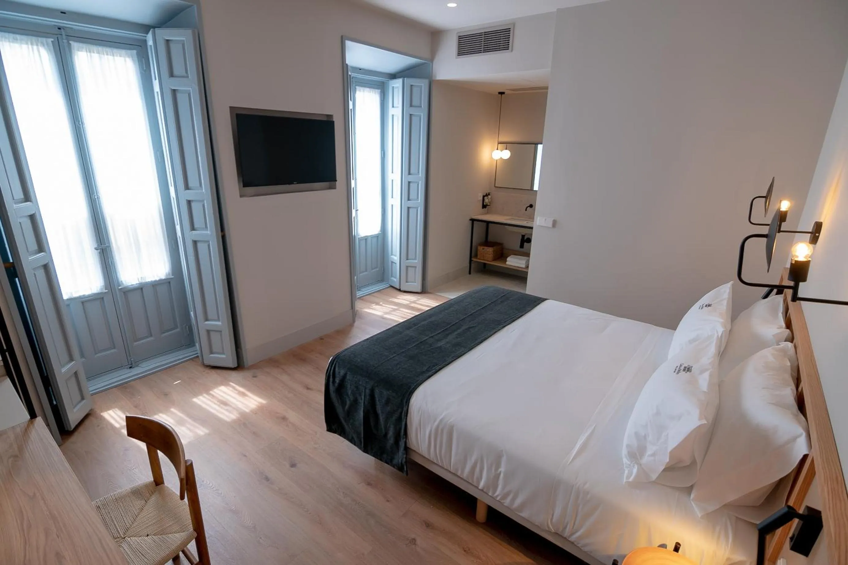 Photo of the whole room, Bed in Casa del Médico Hotel Boutique