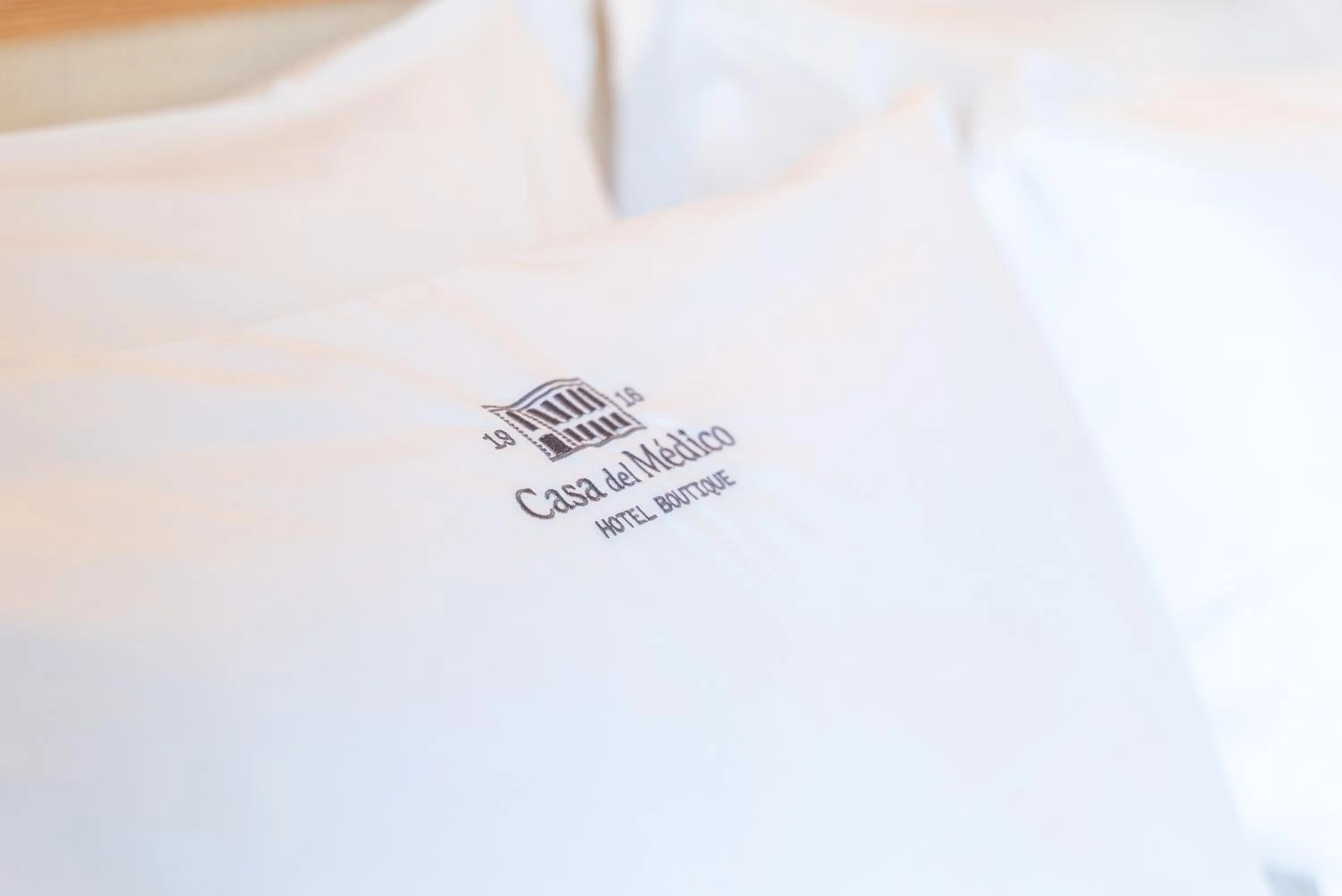 Text overlay in Casa del Médico Hotel Boutique