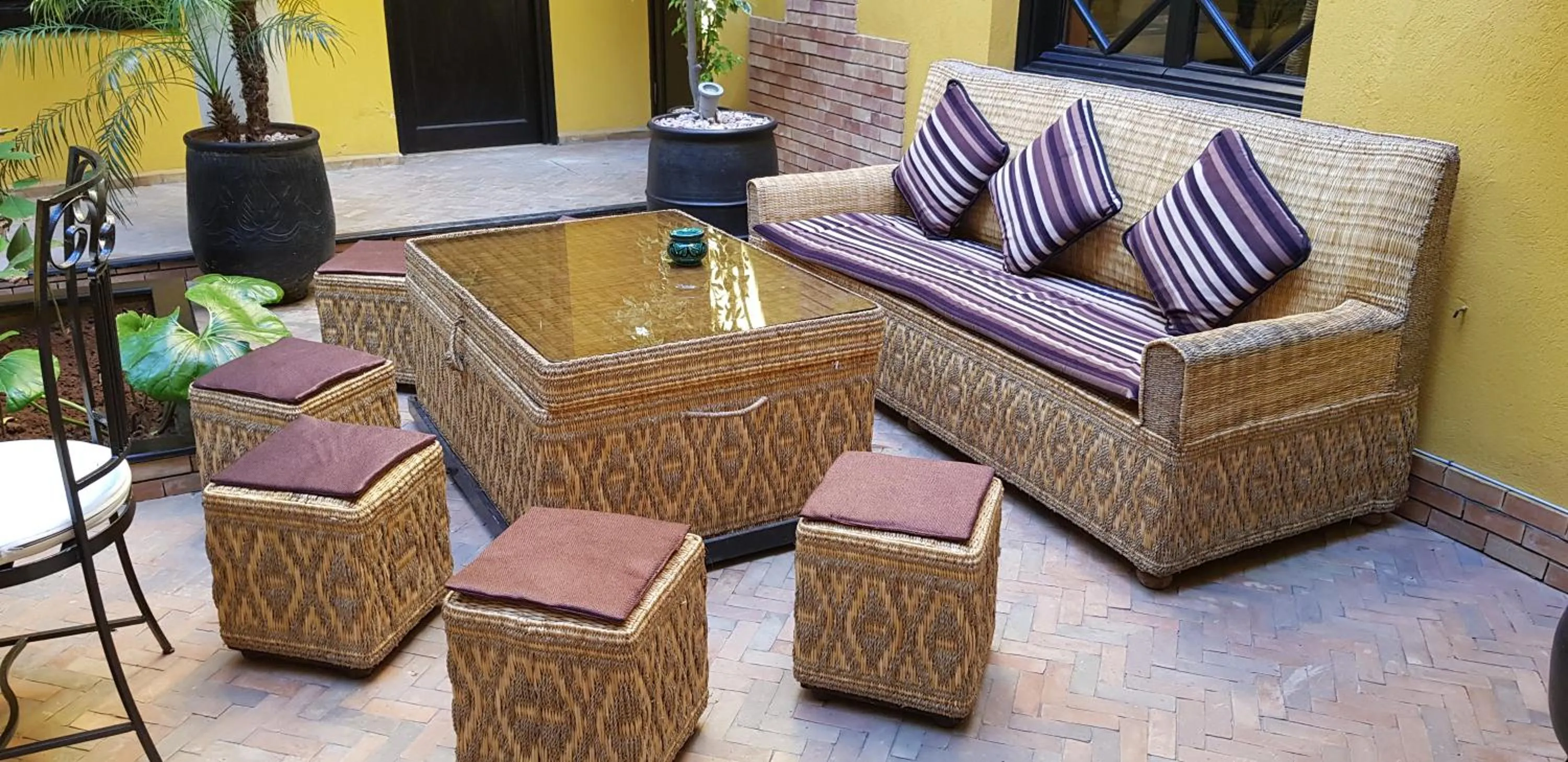 Living room in Riad Soleil D'orient