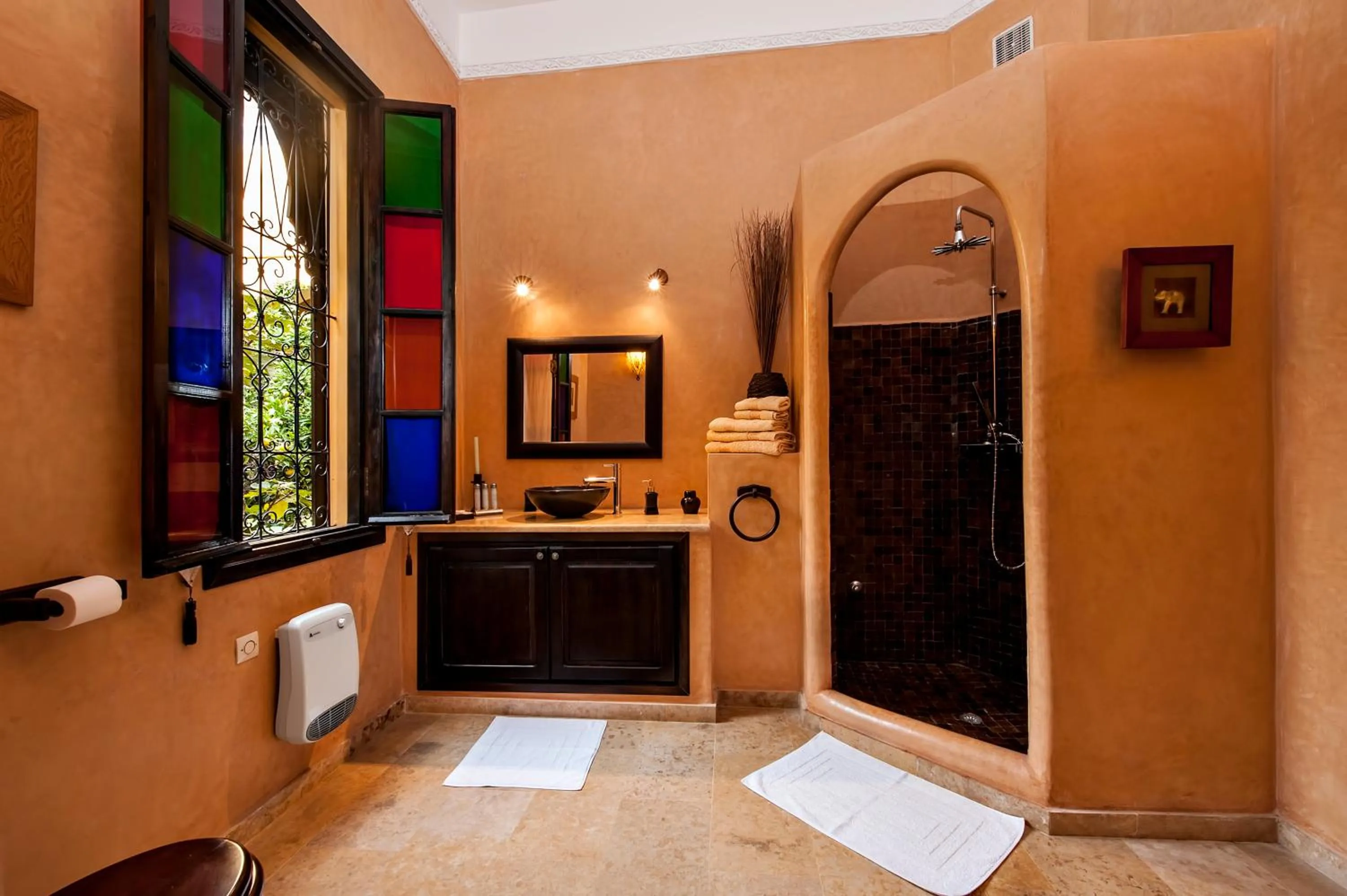Bathroom in Riad Soleil D'orient
