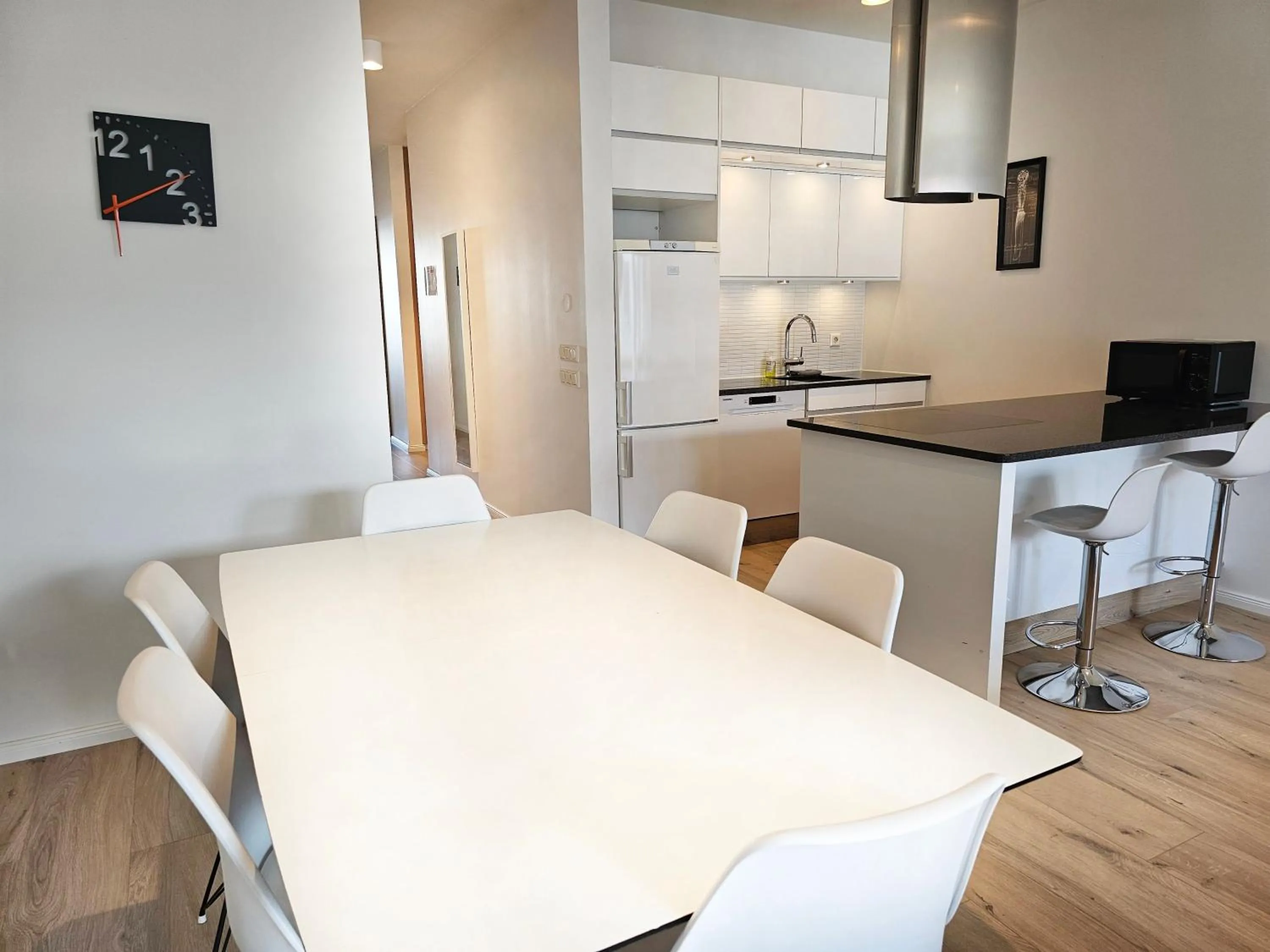 Dining area in Reykjavik4You Apartments