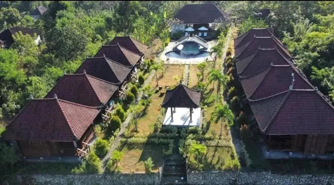 Maharatu Bungalows & Bar Lembongan