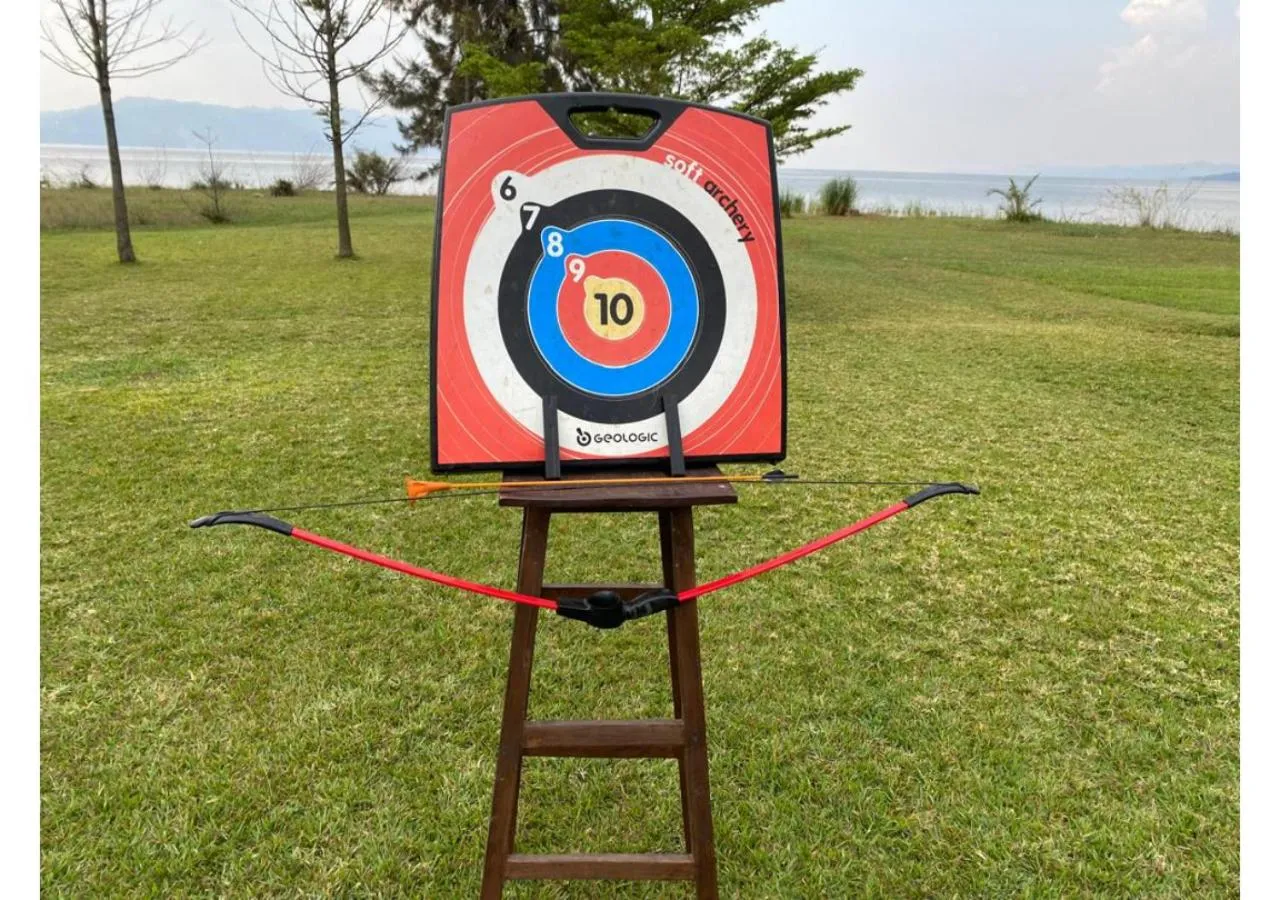 Evening entertainment in Maravilla Kivu Eco Resort