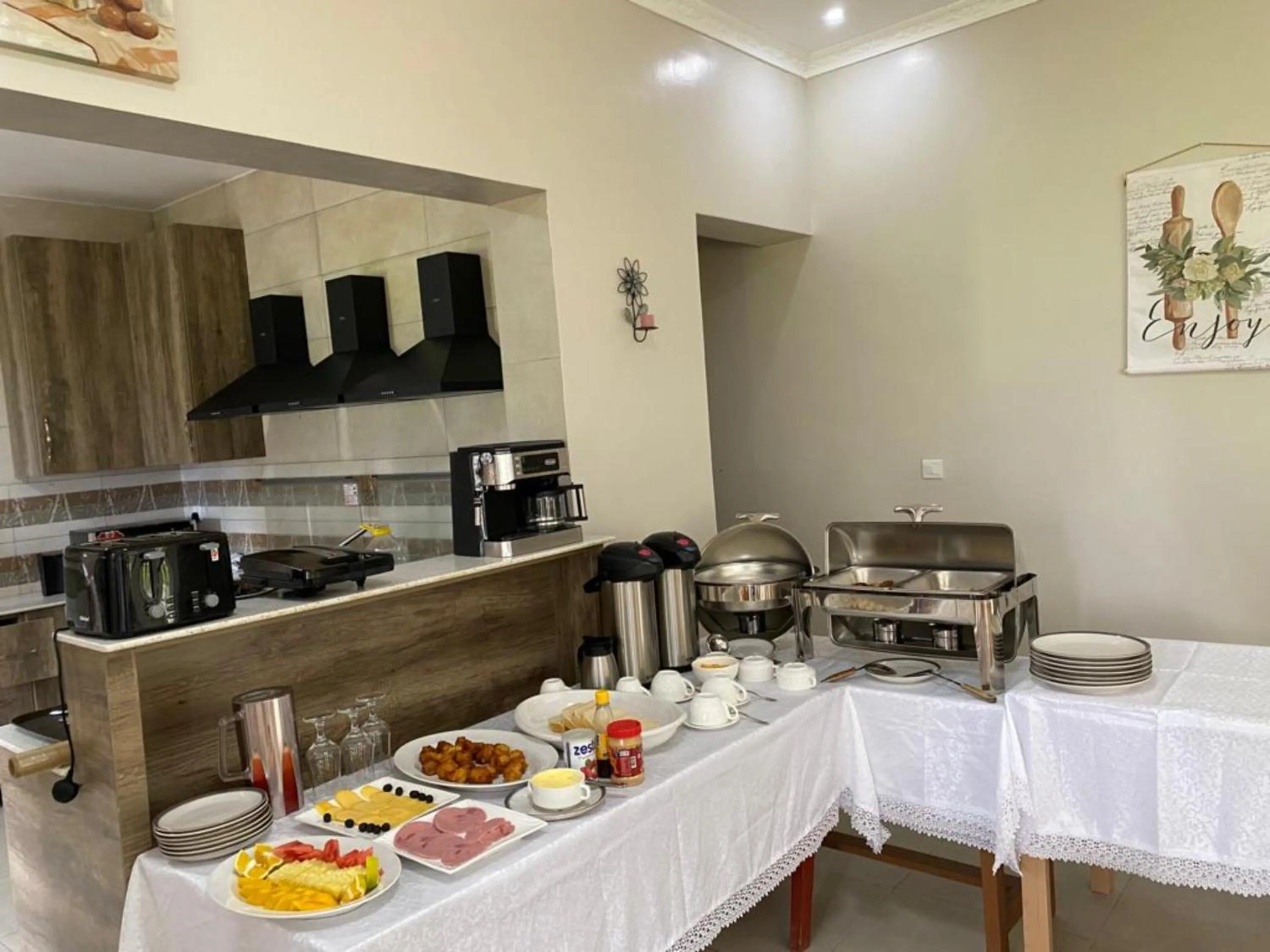 Restaurant/places to eat in Maravilla Kivu Eco Resort