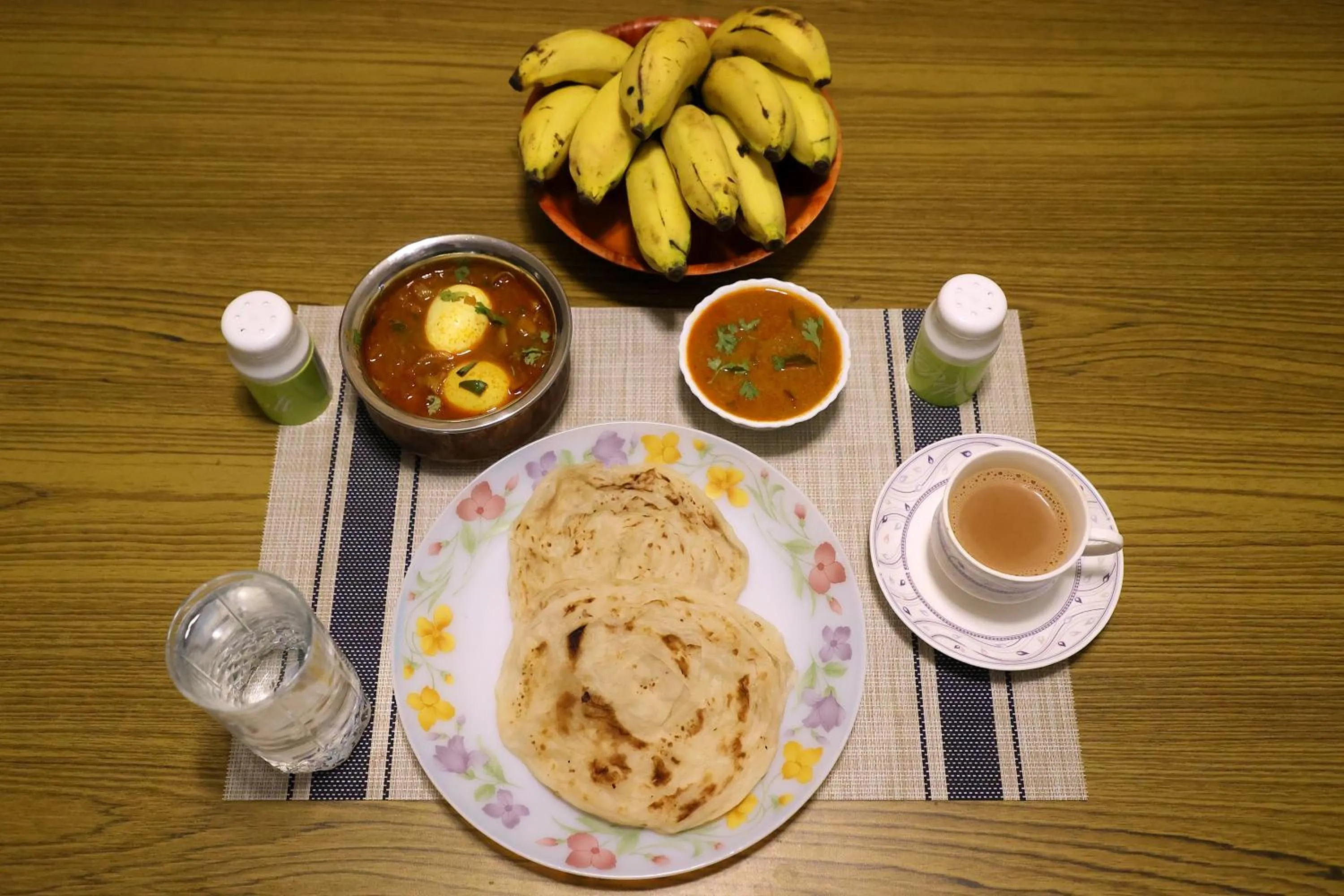 Breakfast in NALINAM HOMESTAY