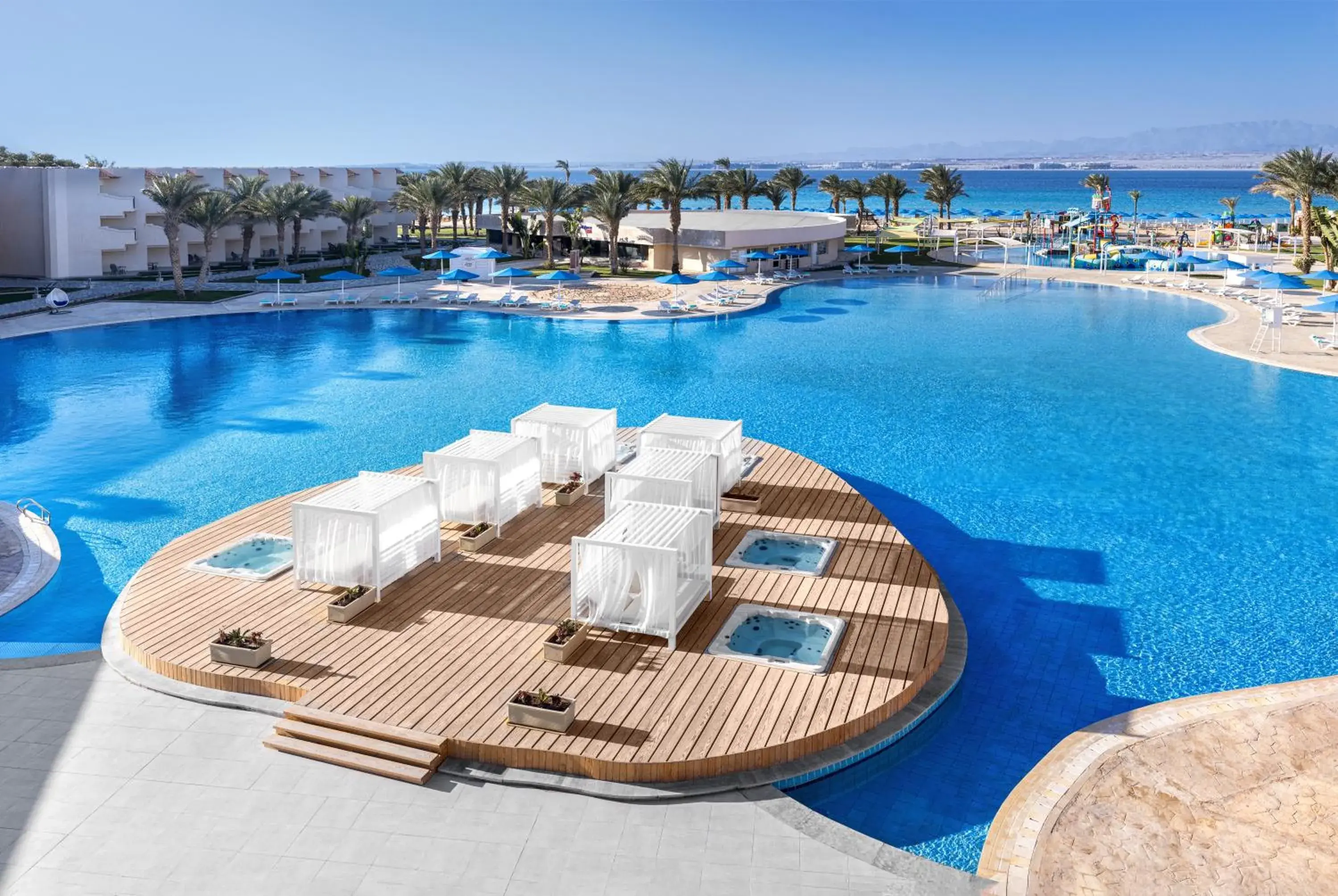 Swimming pool in THE V Luxury Resort Sahl Hasheesh Swimming pool in THE V Luxury Resort Sahl Hasheesh