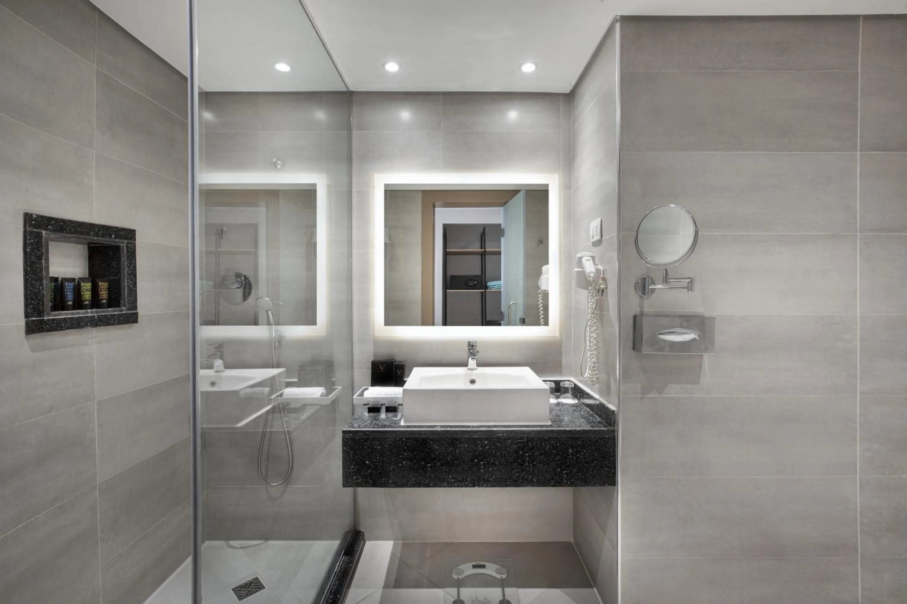 Bathroom in THE V Luxury Resort Sahl Hasheesh