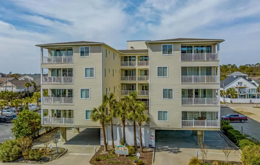 Stunning Ocean Breeze Luxury Villas 4D-Across The Street From The Ocean! Sleeps 10 guests!