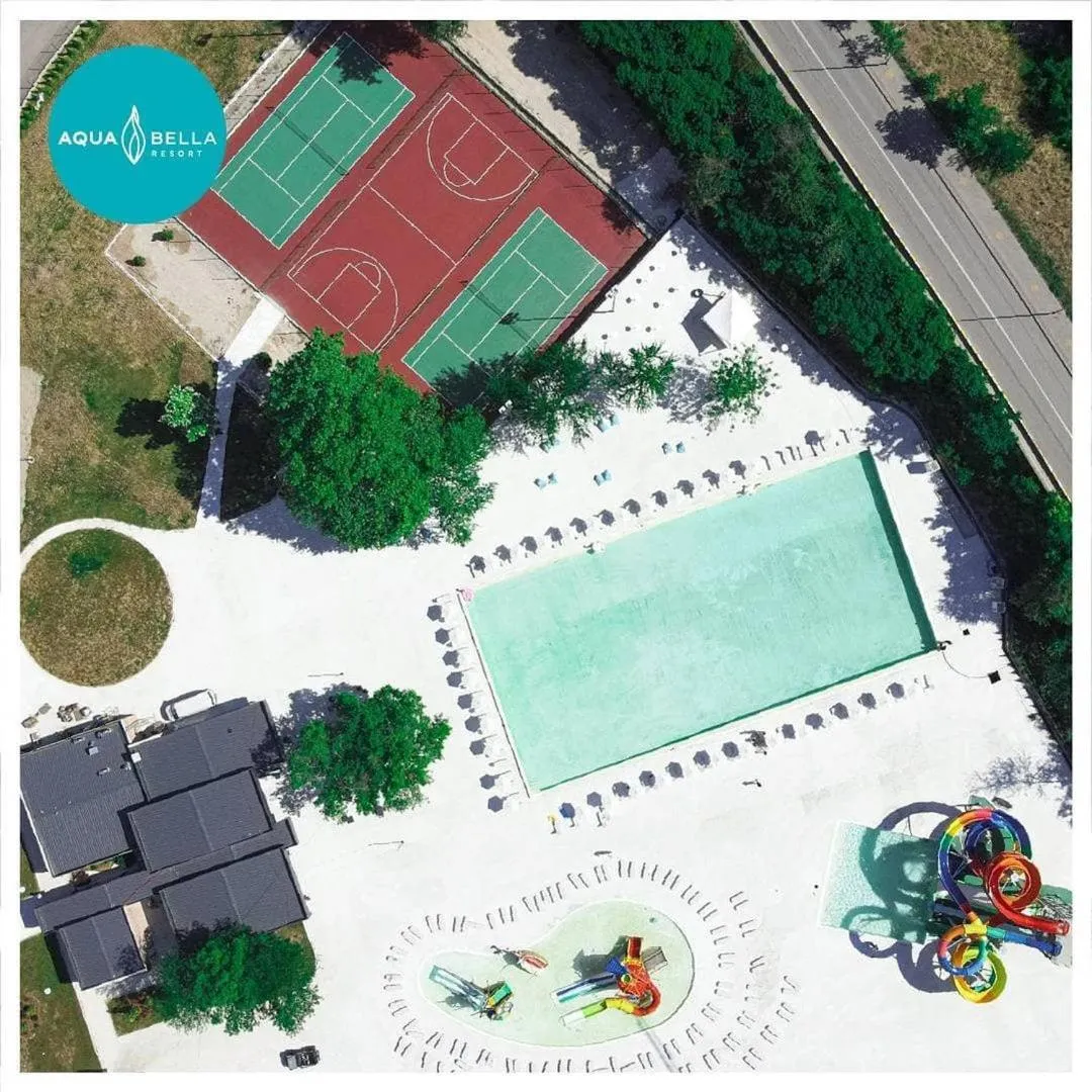 Aqua park in Oaza Hotel