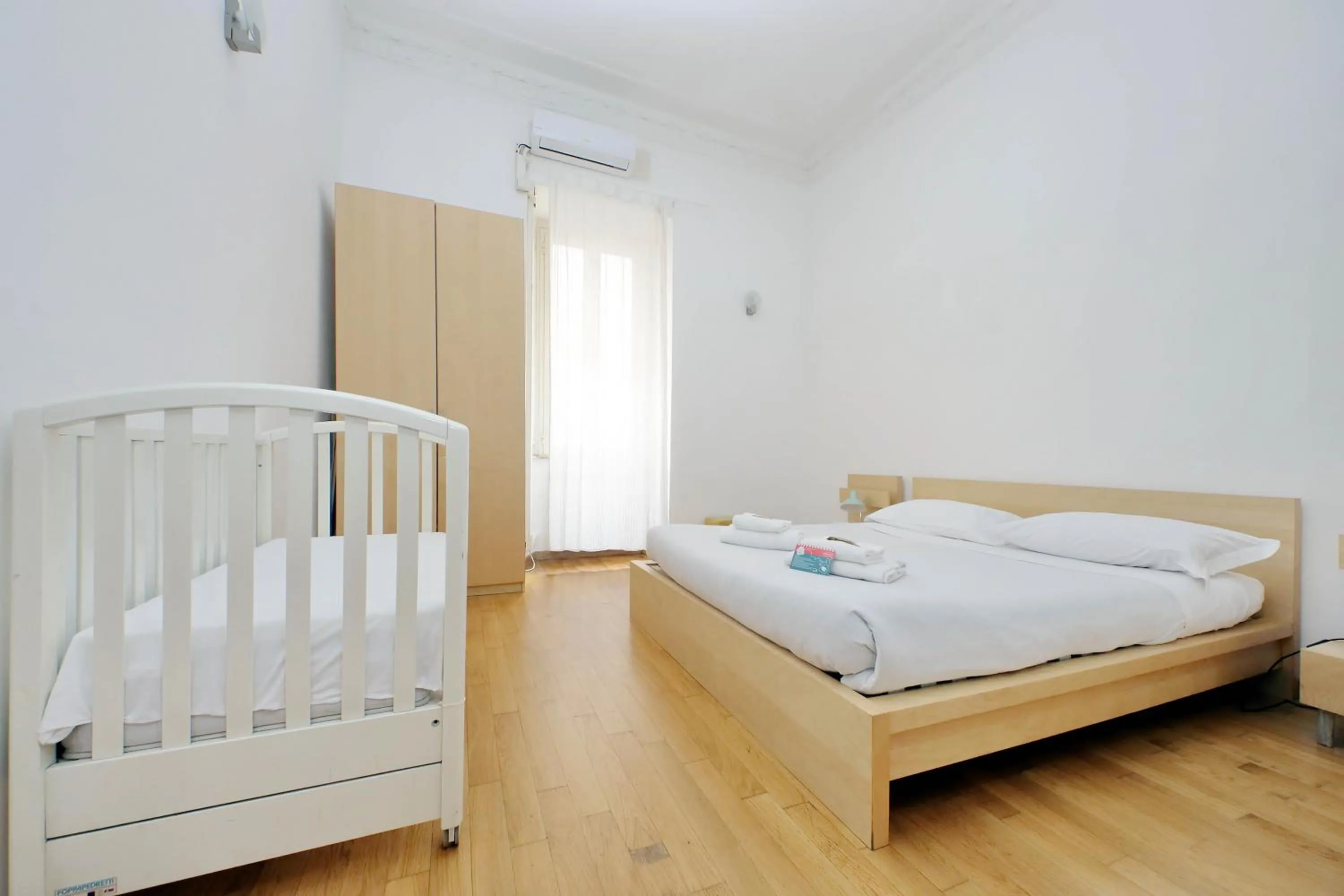 Bed in Vatican Spacious Modì Apartment