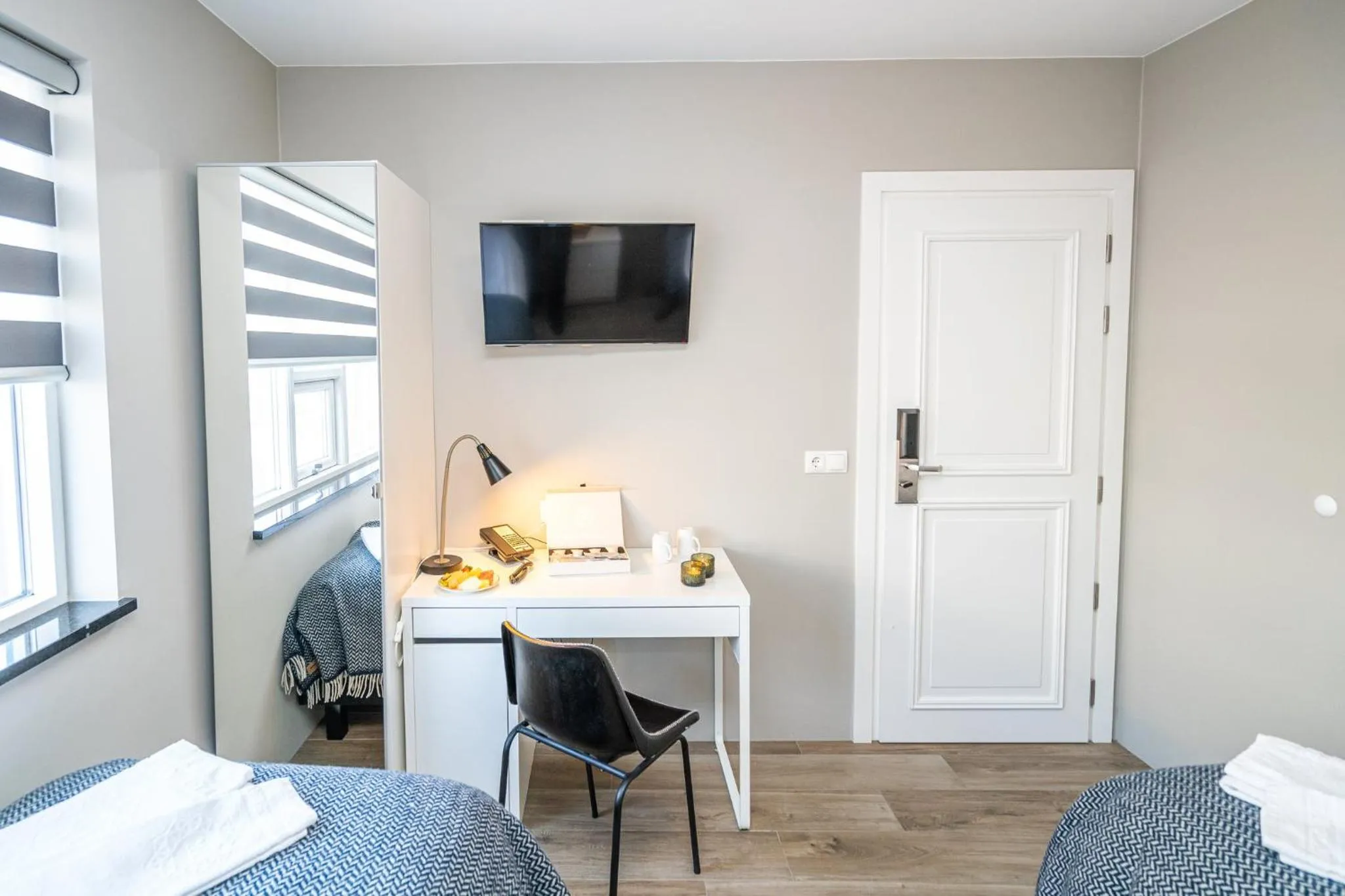 Photo of the whole room, Bed in Guesthouse Keflavik by Reykjavik Keflavik Airport