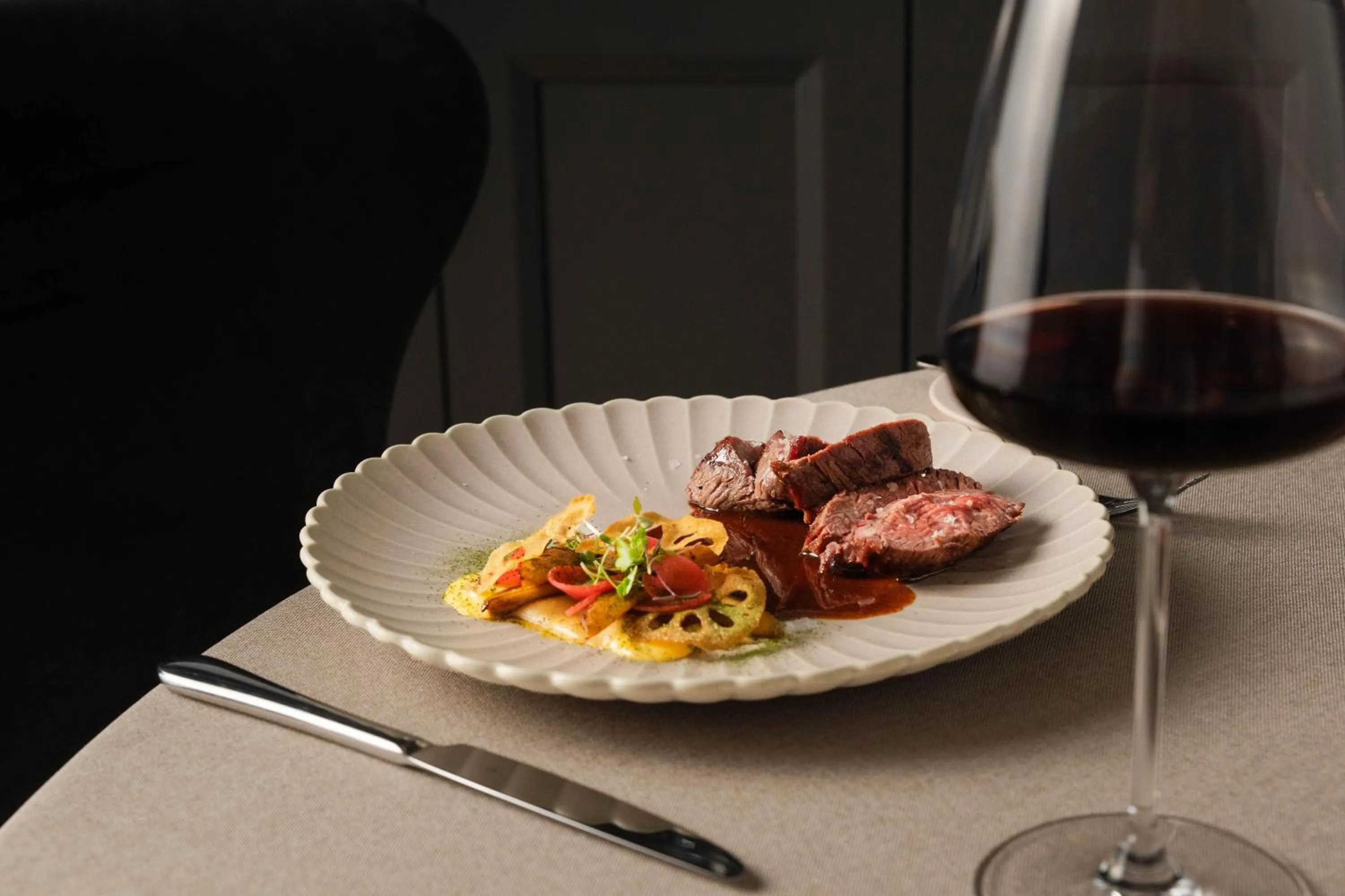 Restaurant/places to eat in Nunne Boutique Hotel