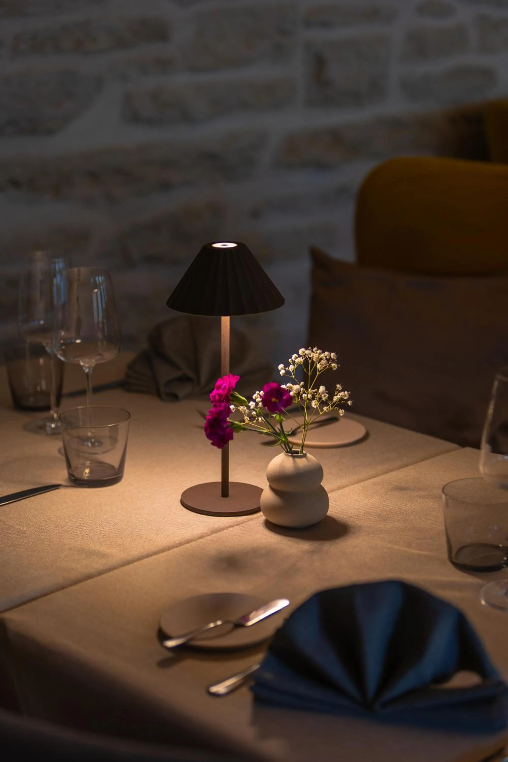 Restaurant/places to eat in Nunne Boutique Hotel