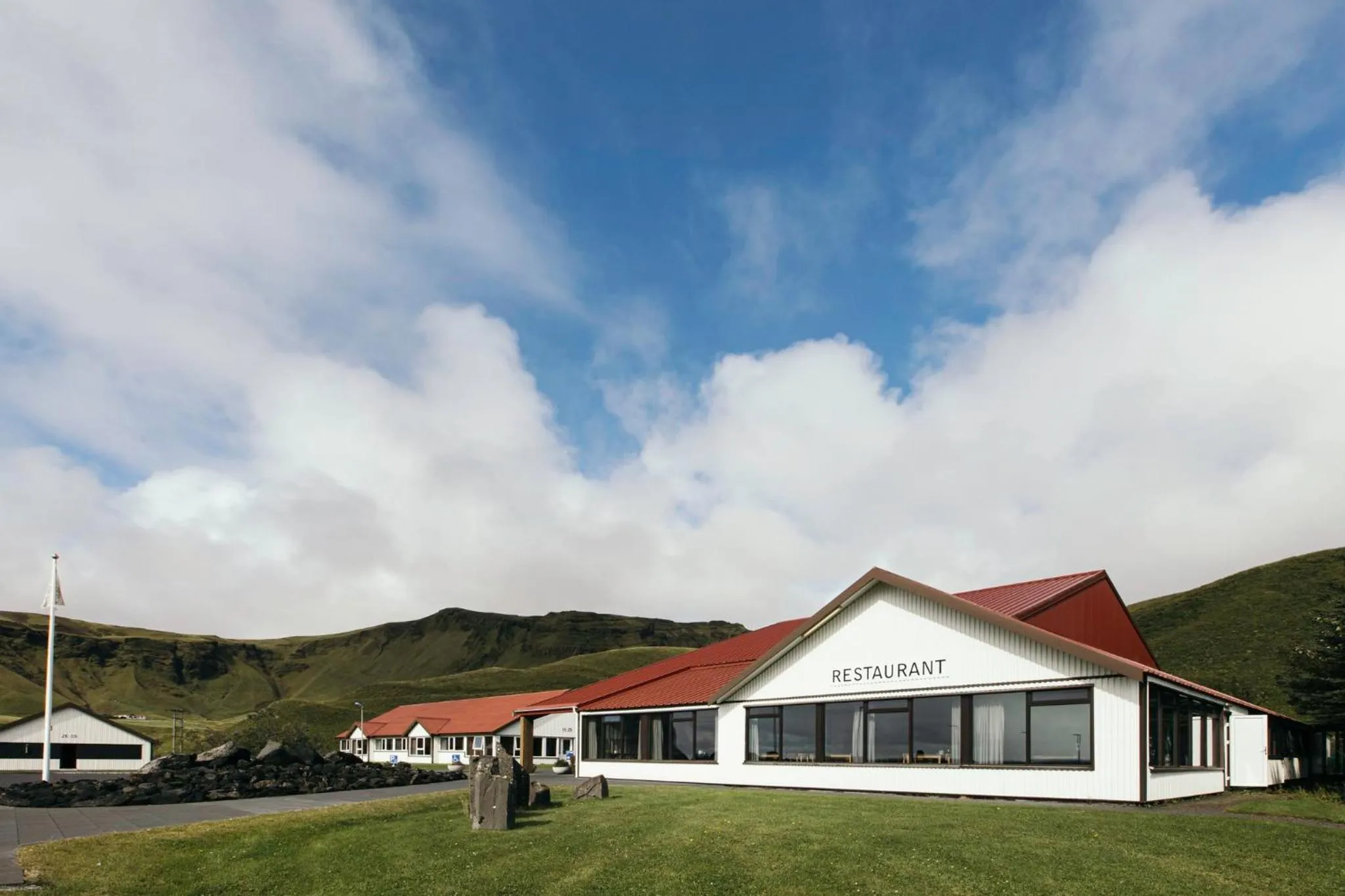 Property building in Hotel Katla by Keahotels