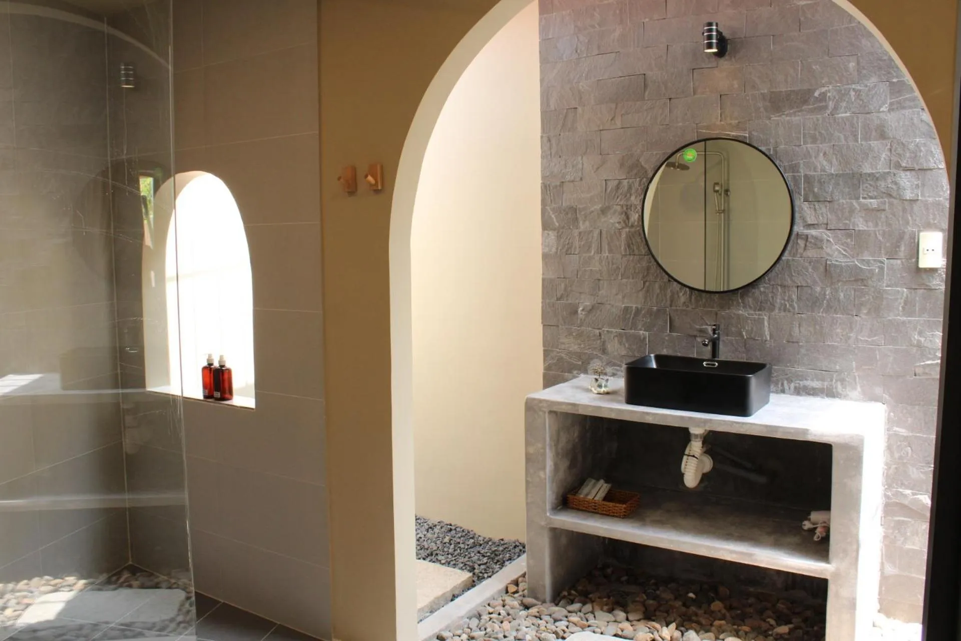 Bathroom in escVACA - Your Stay in Mui Ne