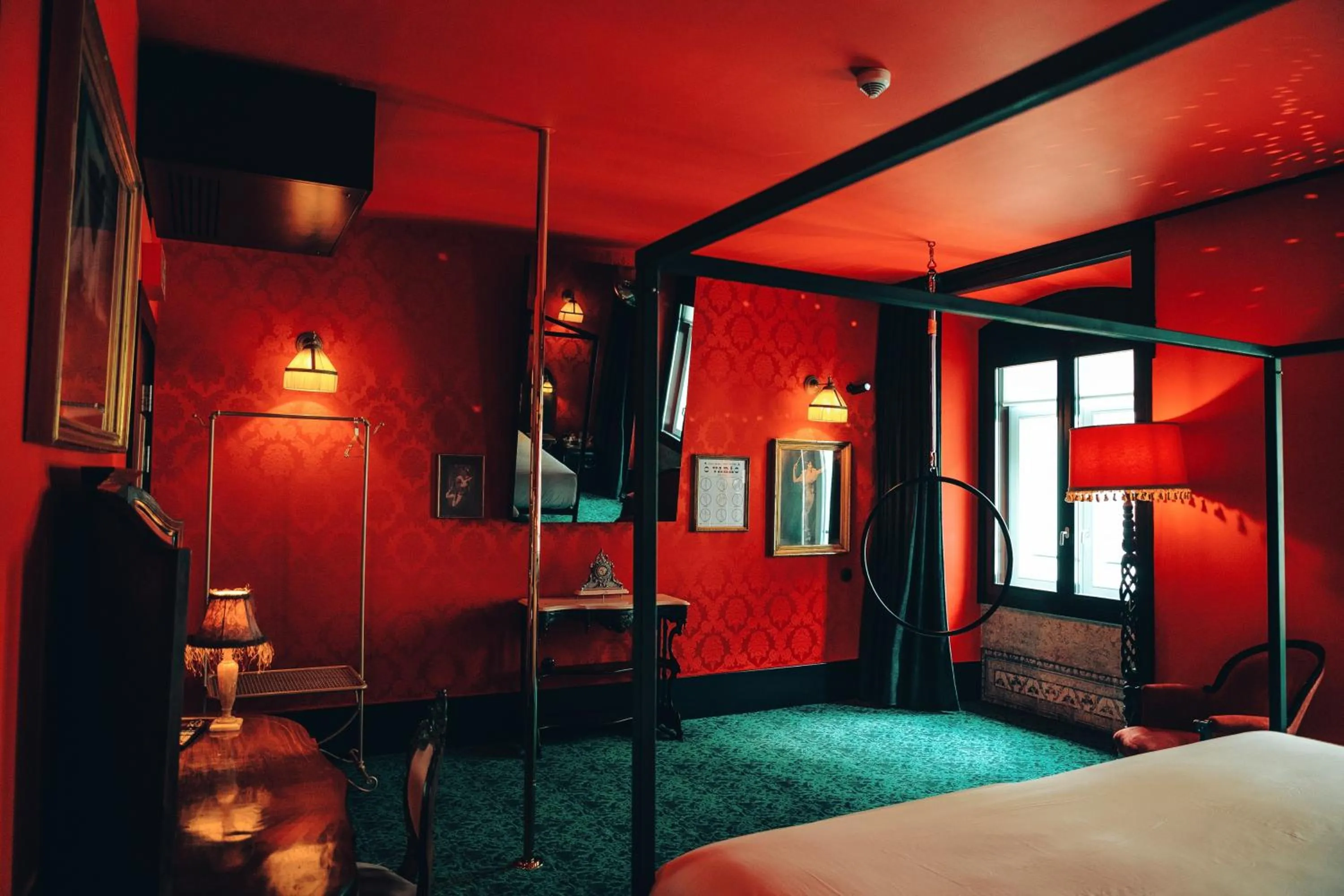 Decorative detail, Bed in Pensão Amor Madam's Lodge