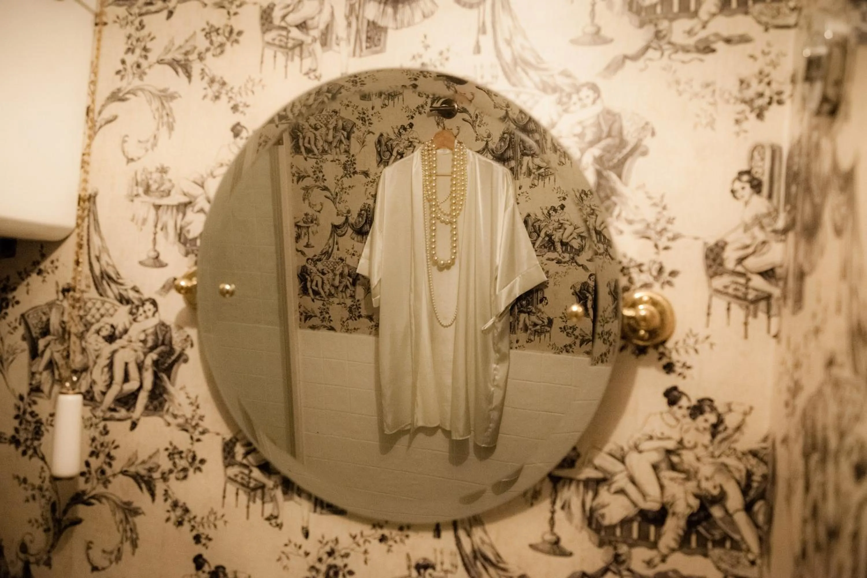 Bathroom in Pensão Amor Madam's Lodge