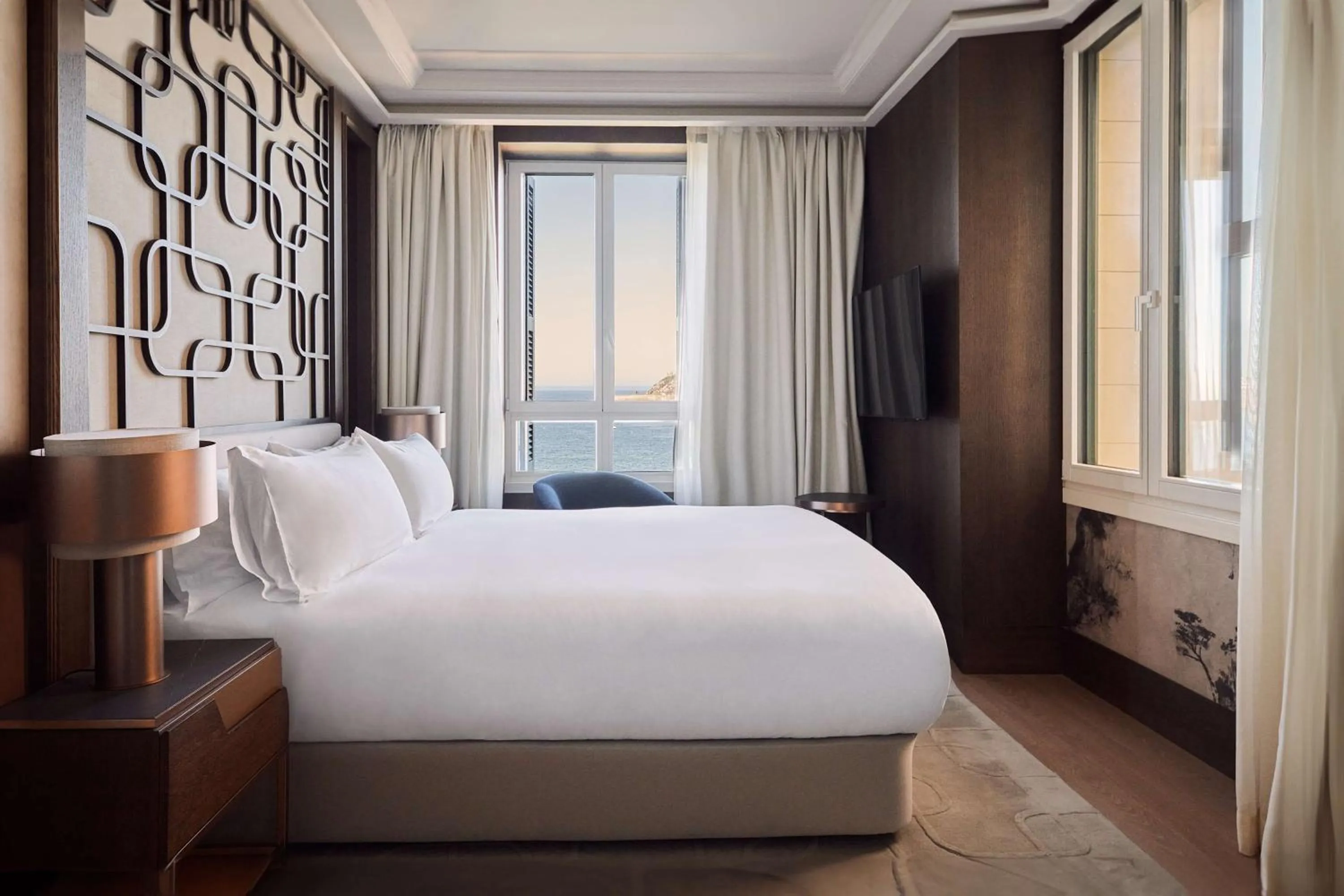 Bedroom, Bed in Nobu Hotel San Sebastián