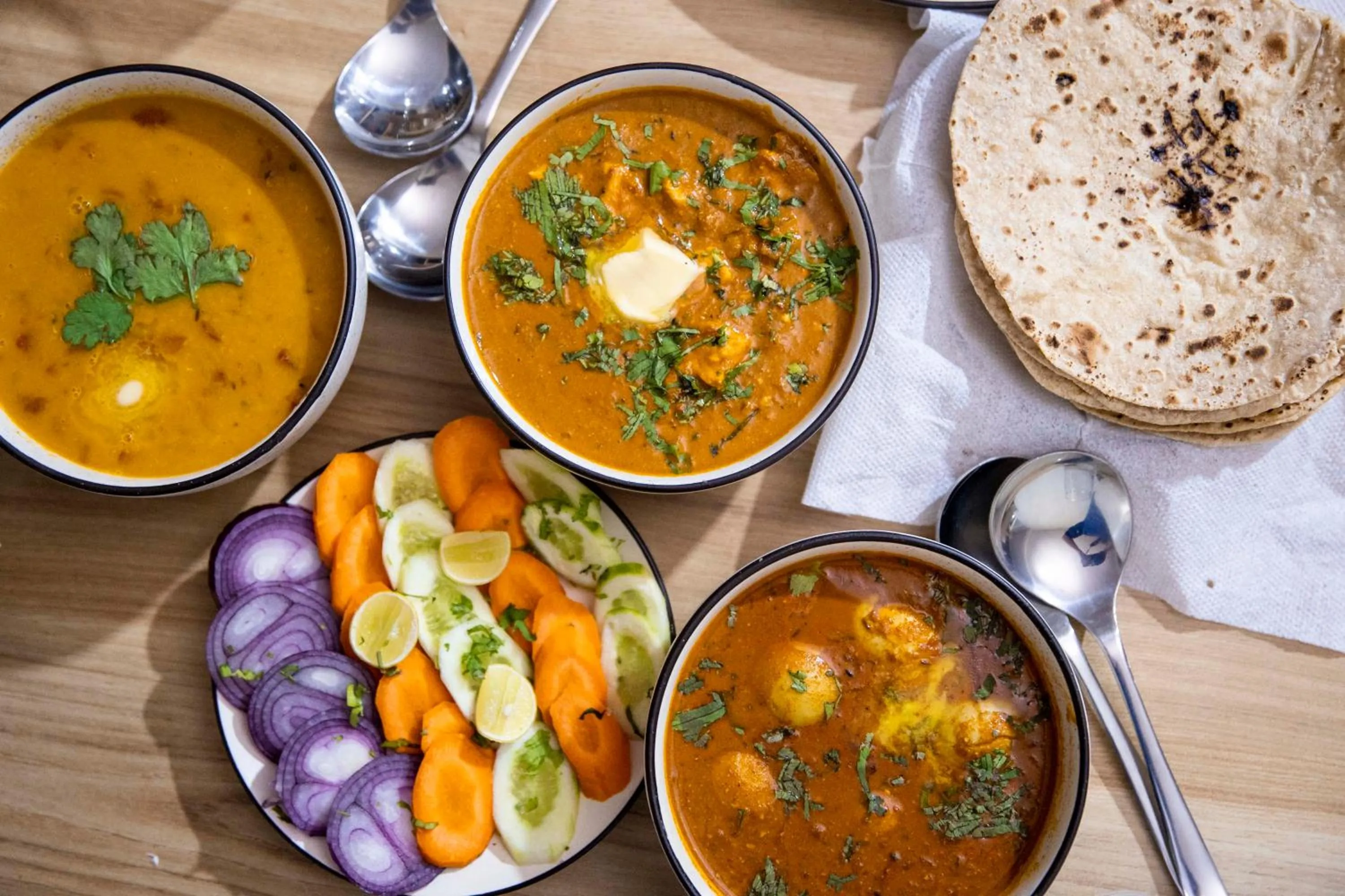 Food and drinks in The Kamru Riverside Camps and Resorts