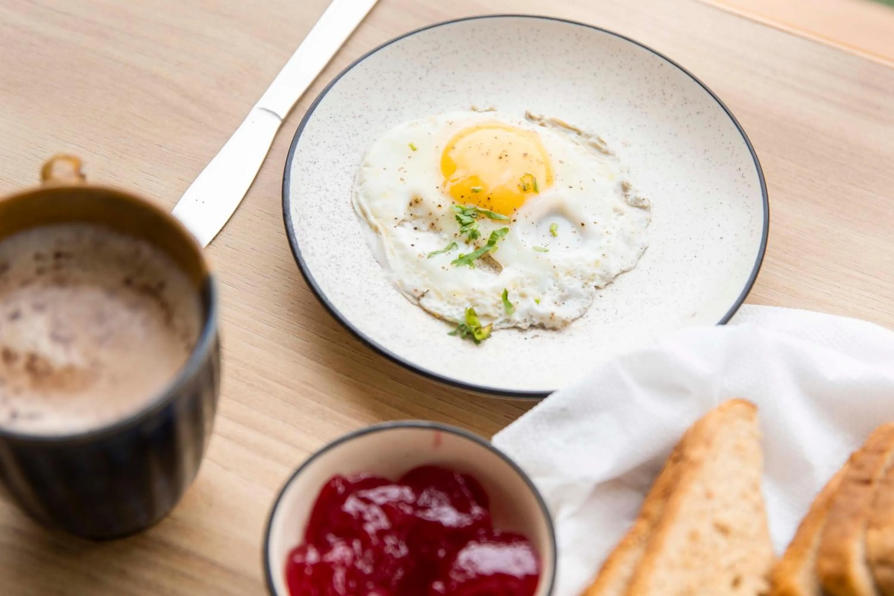 Food and drinks in The Kamru Riverside Camps and Resorts