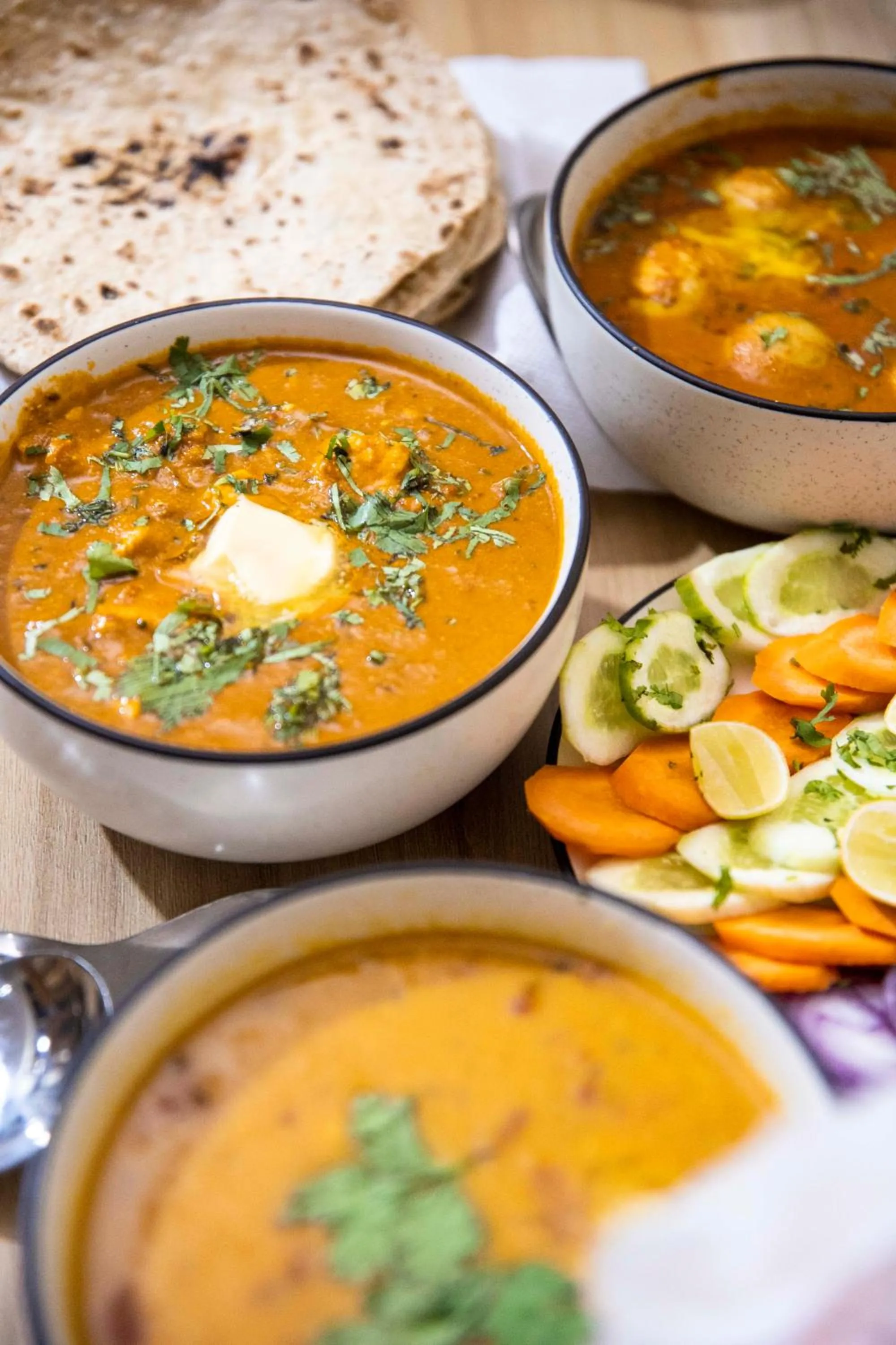 Food and drinks in The Kamru Riverside Camps and Resorts