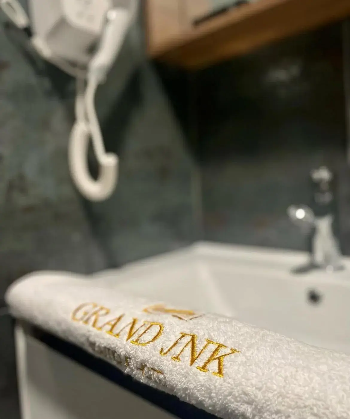 Deluxe Double Room (2 Adults + 1 Child) in GRAND JNK Boutique Hotel Deluxe Double Room (2 Adults + 1 Child) in GRAND JNK Boutique Hotel