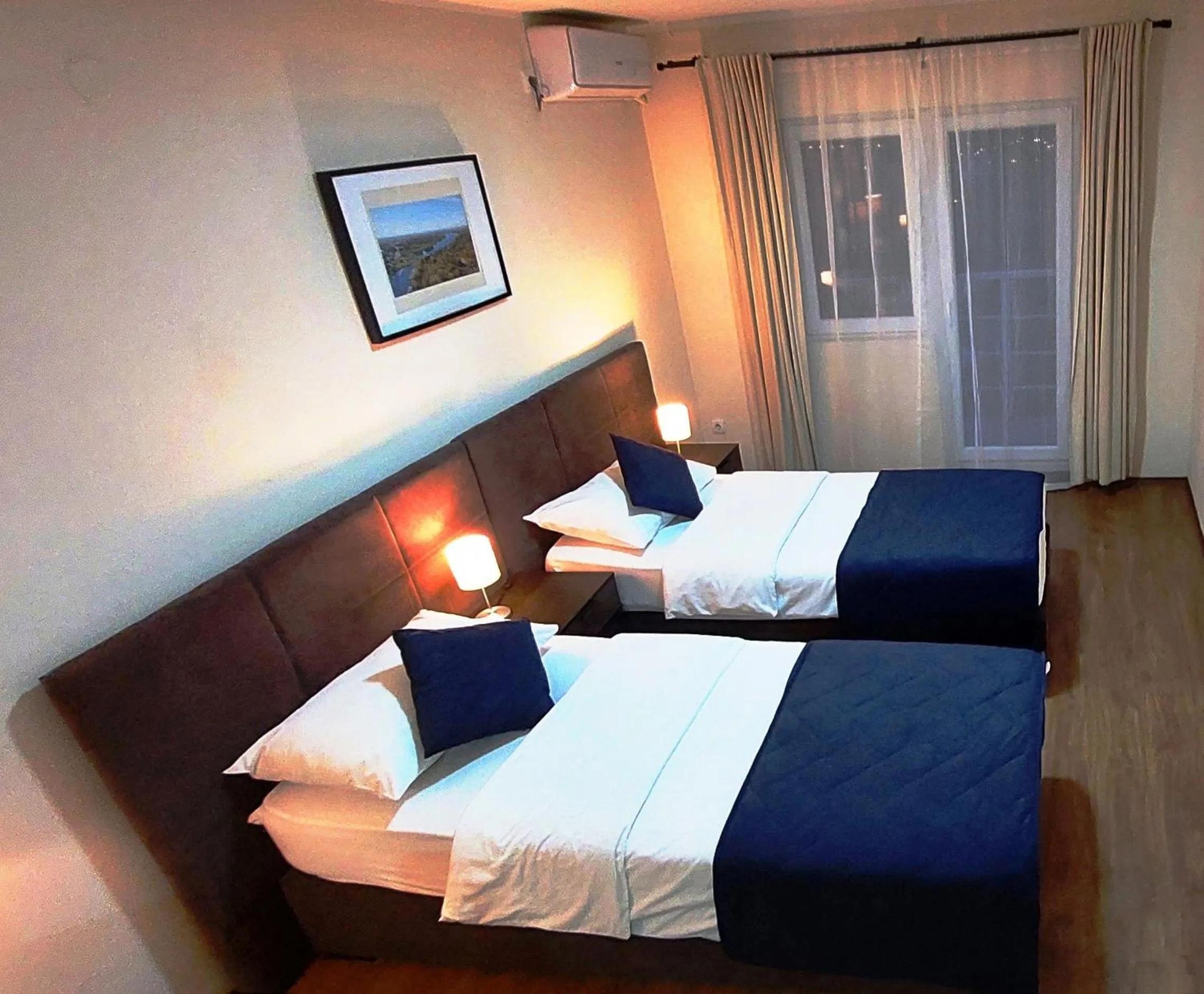 Photo of the whole room, Bed in Hotel Villa Panorama