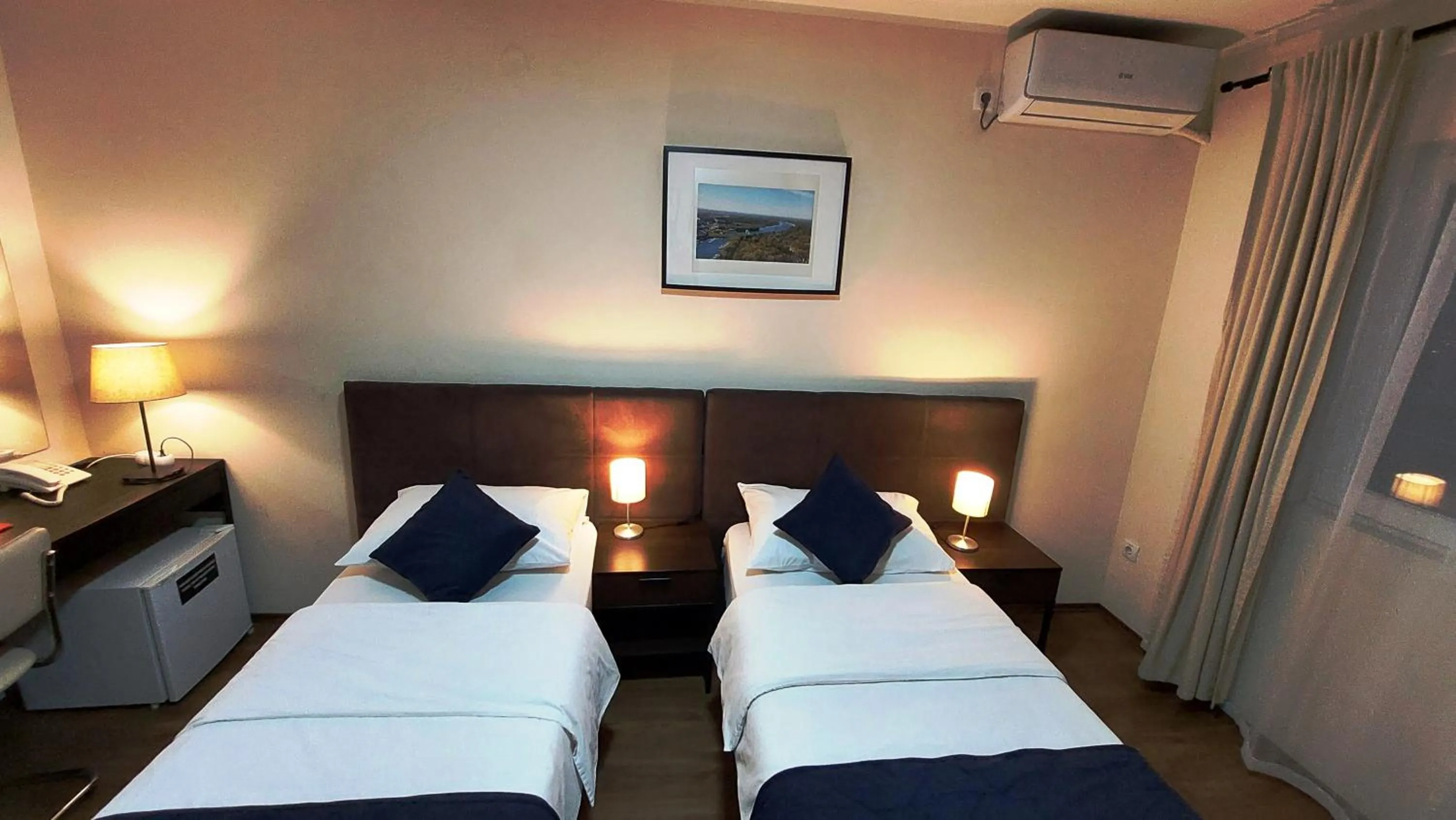 Photo of the whole room, Bed in Hotel Villa Panorama