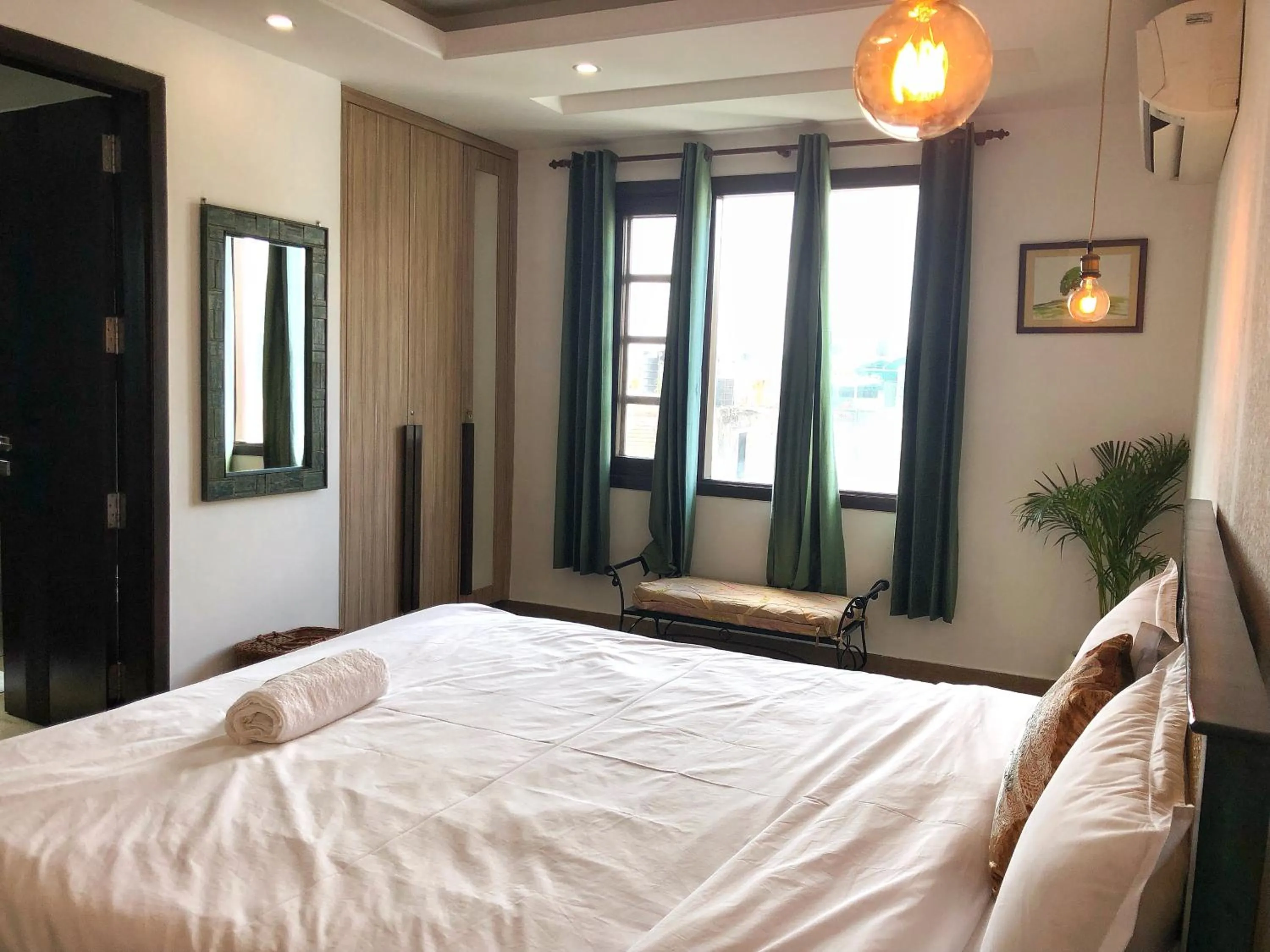 Bed in Avatar Living@ Greater Kailash 2