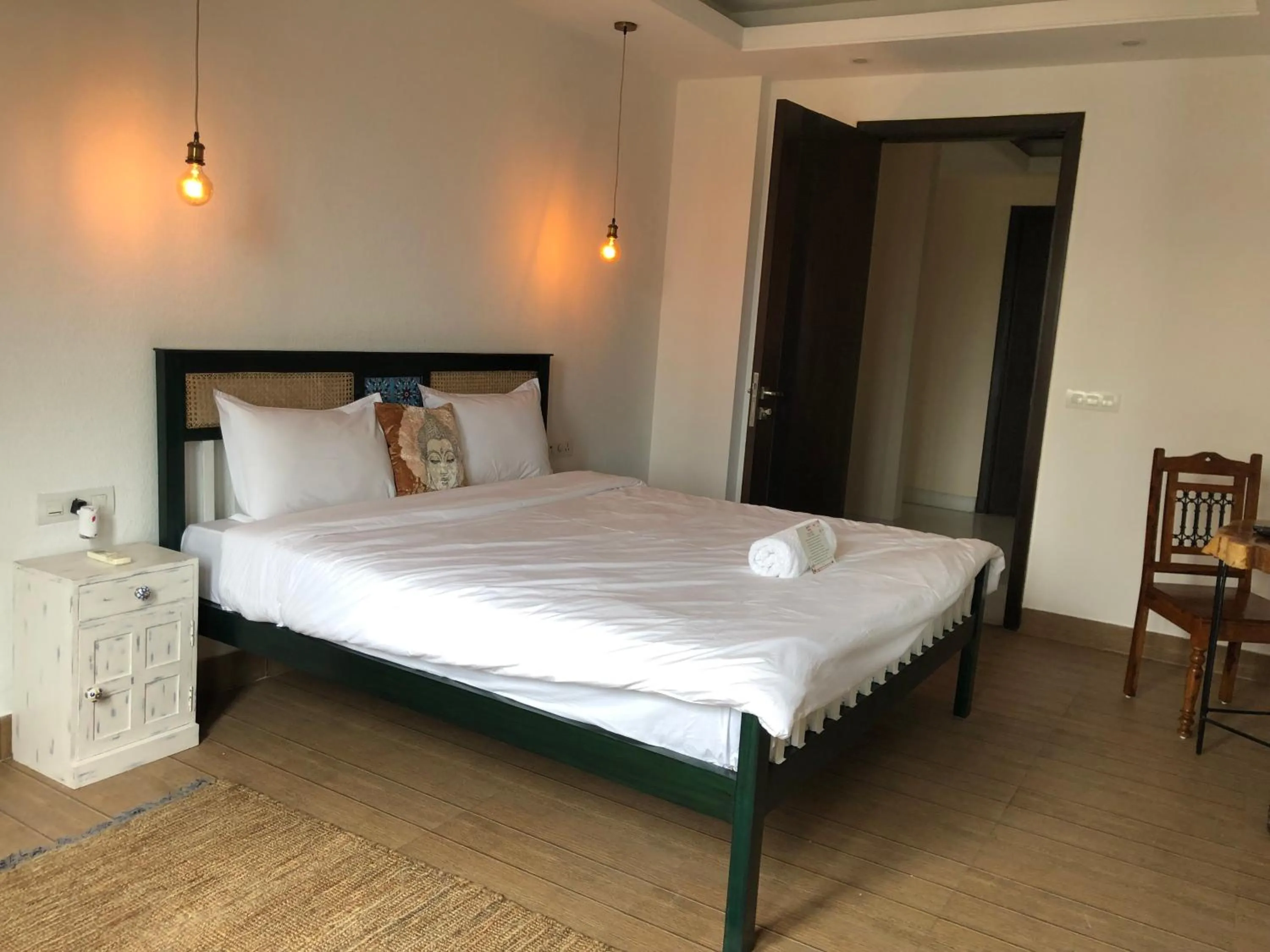 Bed in Avatar Living@ Greater Kailash 2