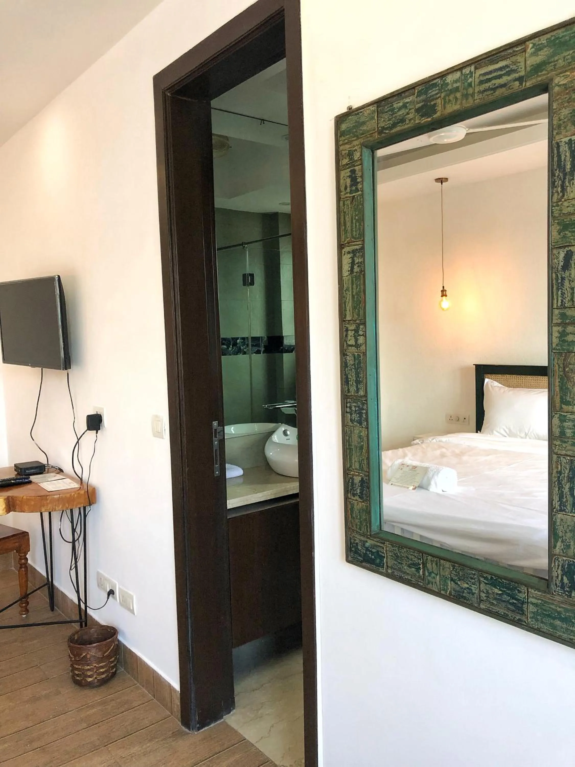 Bed in Avatar Living@ Greater Kailash 2