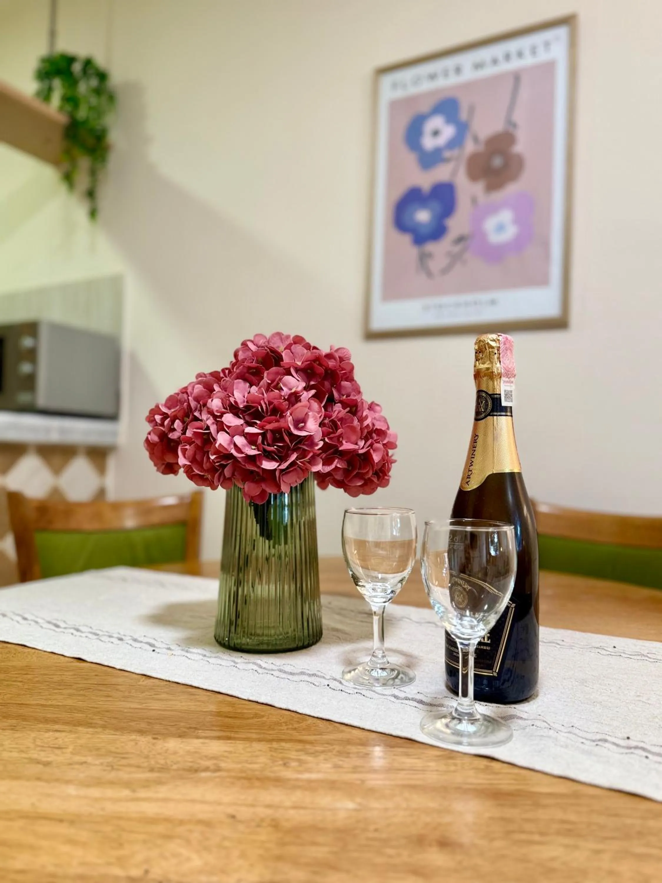 Kitchen or kitchenette in Villa Perla Di Mare Budva