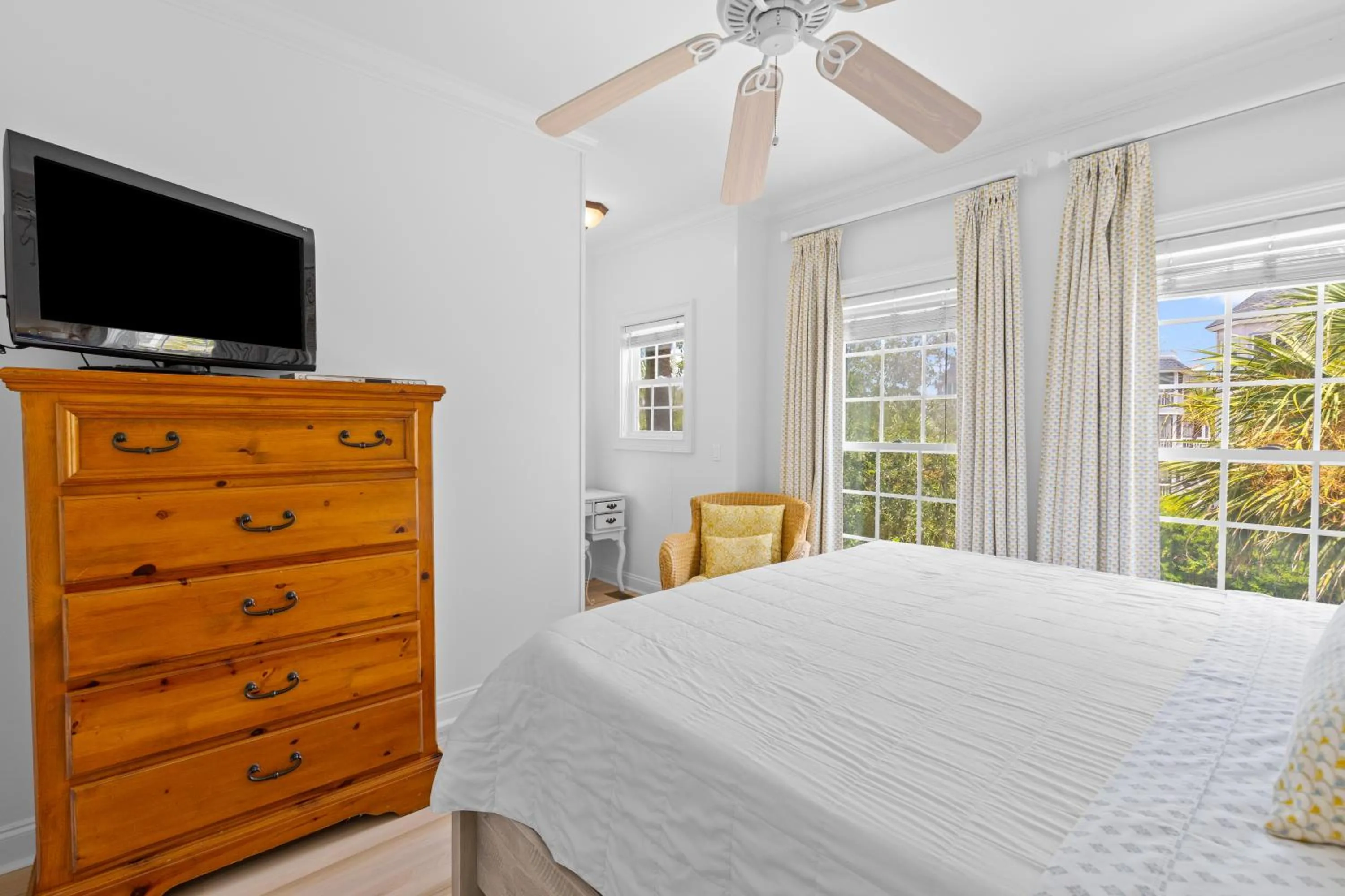 Bedroom, Bed in 3 Summer Dunes - Classic Ocean View Beach House!