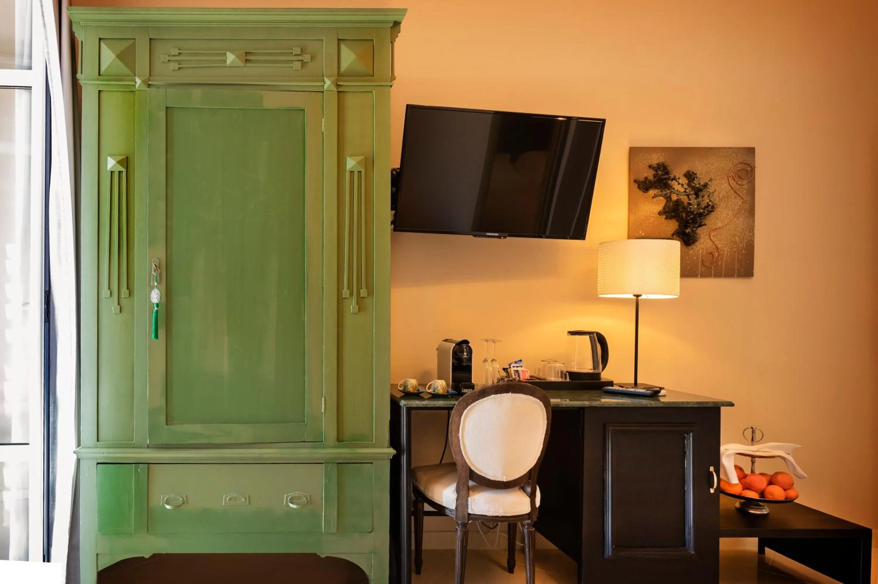 Aria Rooms and Terrace