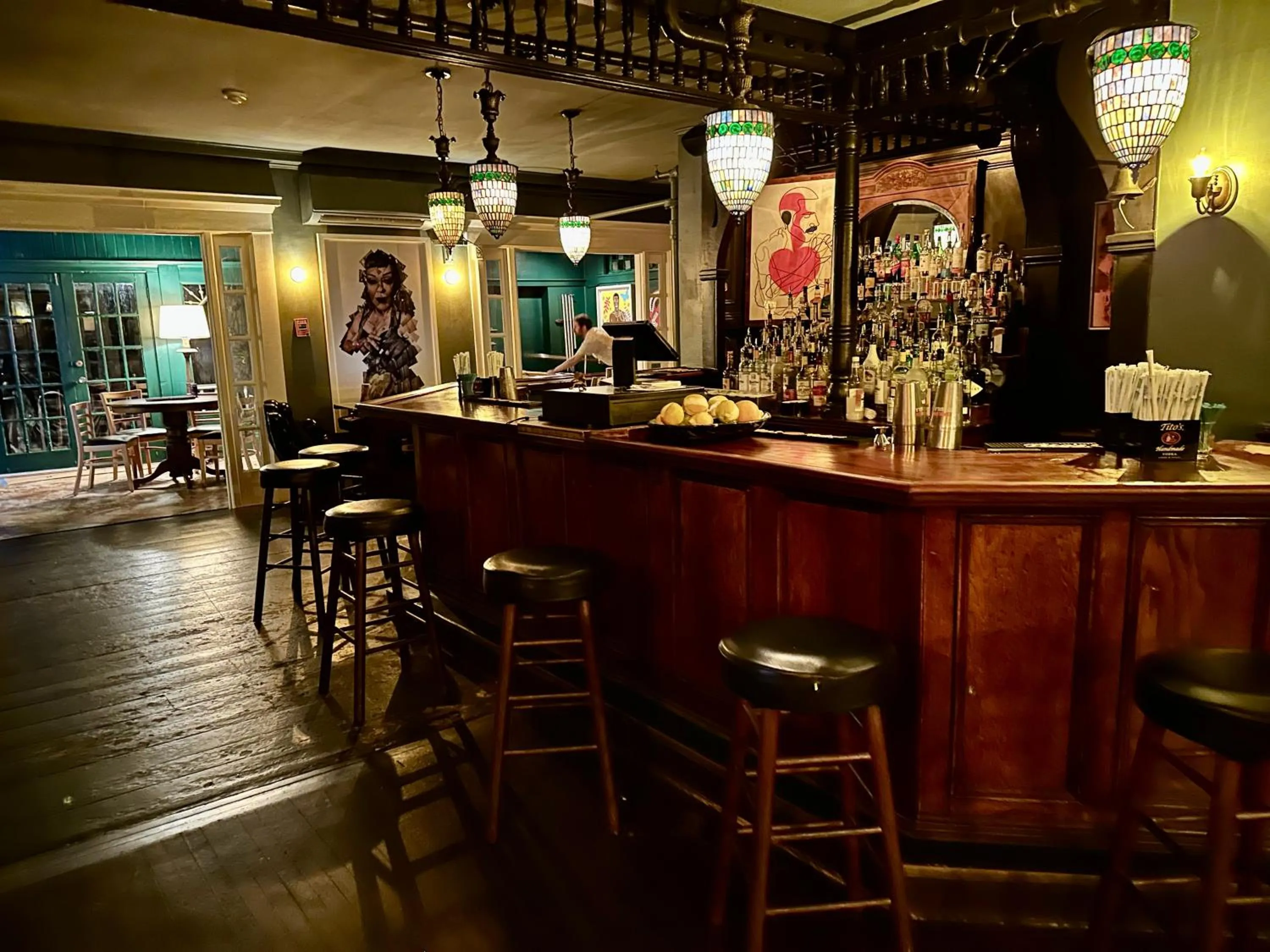 Lounge or bar in Gifford House