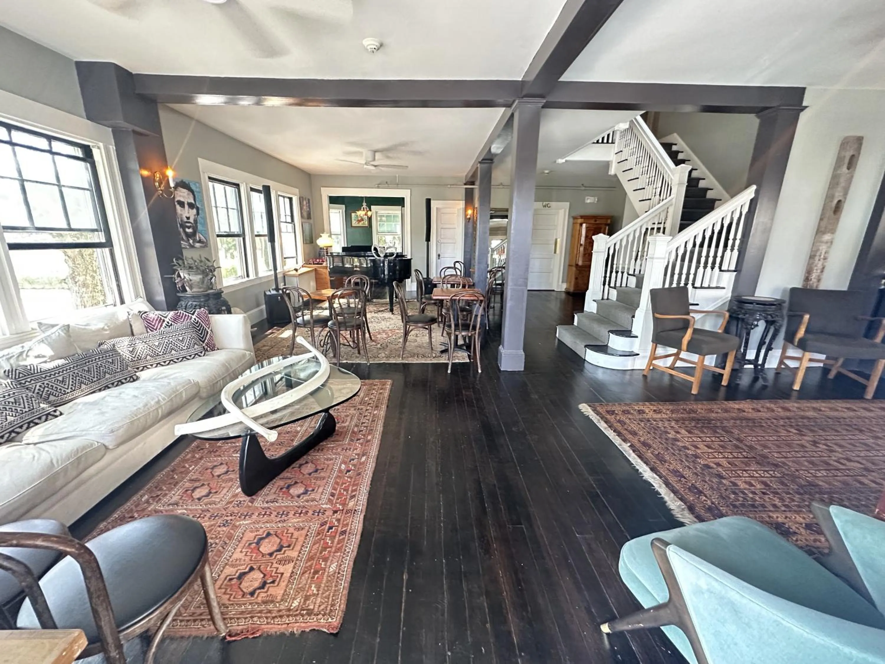 Communal lounge/ TV room in Gifford House