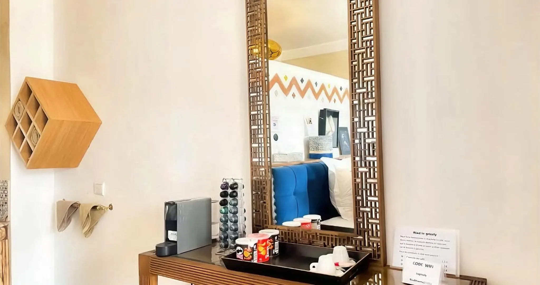 Kitchen or kitchenette in RIAD LUXE LOCATION le GRIZZLY