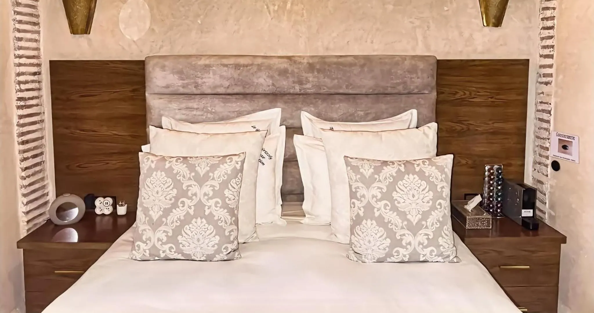 Bed in RIAD LUXE LOCATION le GRIZZLY