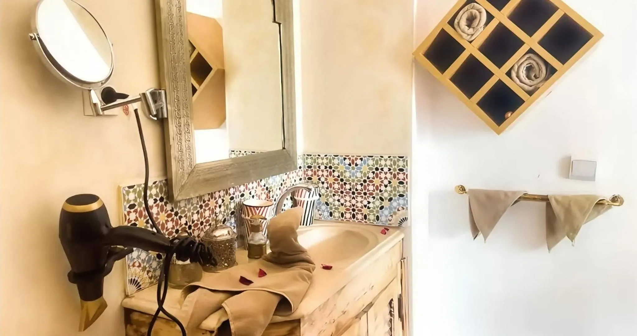 Living room in RIAD LUXE LOCATION le GRIZZLY