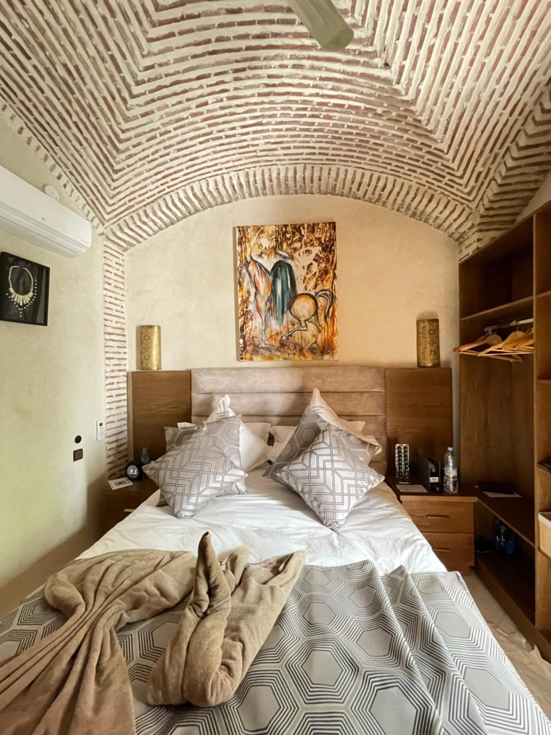 Bed in RIAD LUXE LOCATION le GRIZZLY