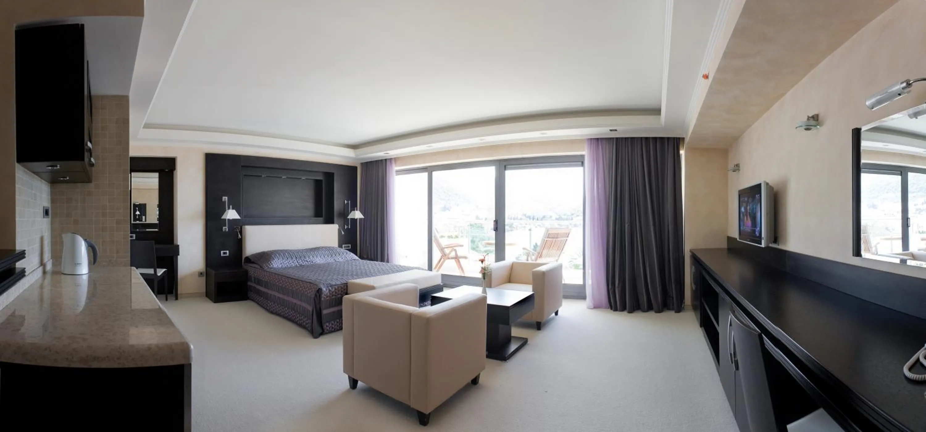 Sea view, Bed in Monte Casa SPA & Wellness