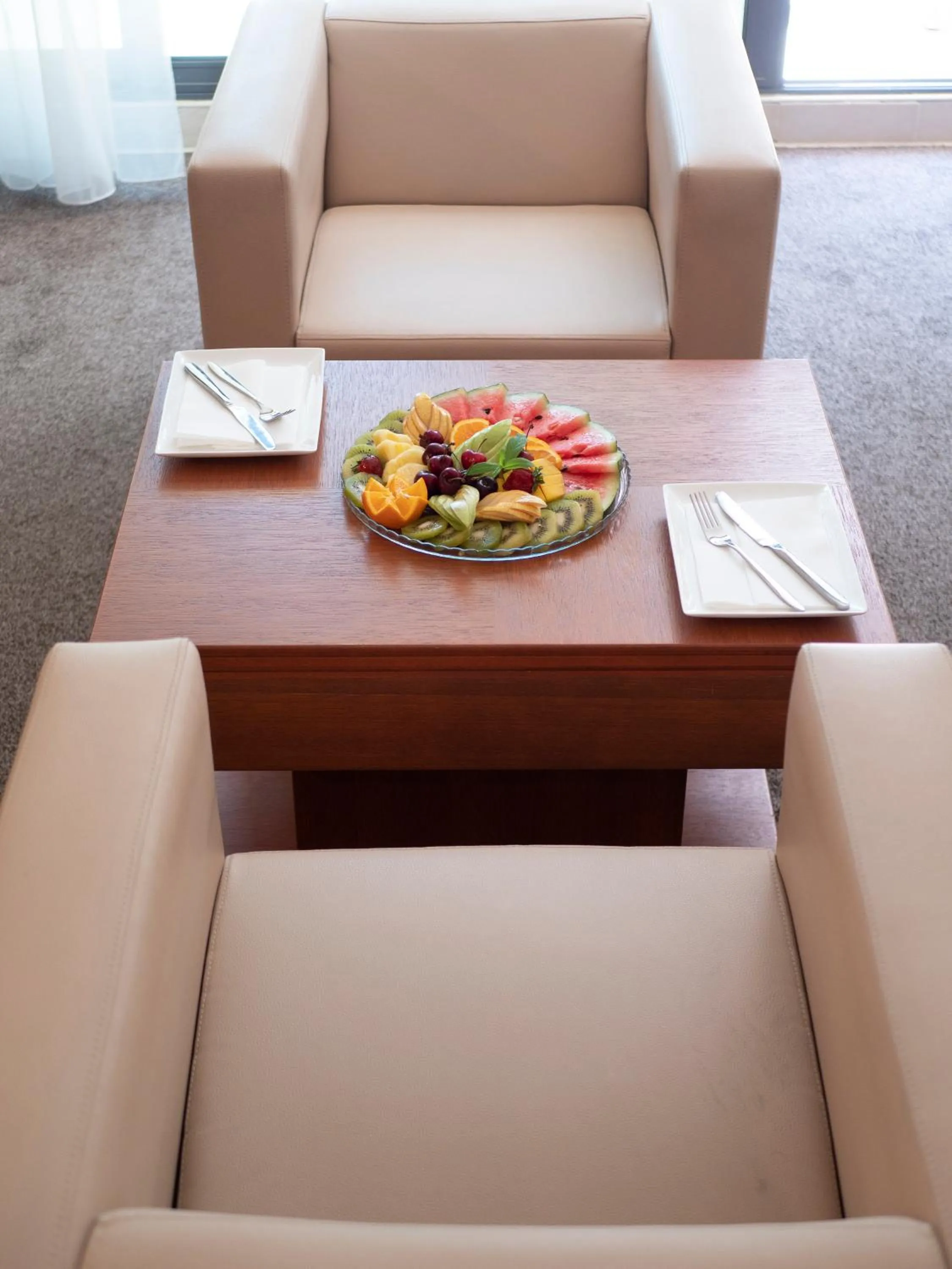 room service in Monte Casa SPA & Wellness