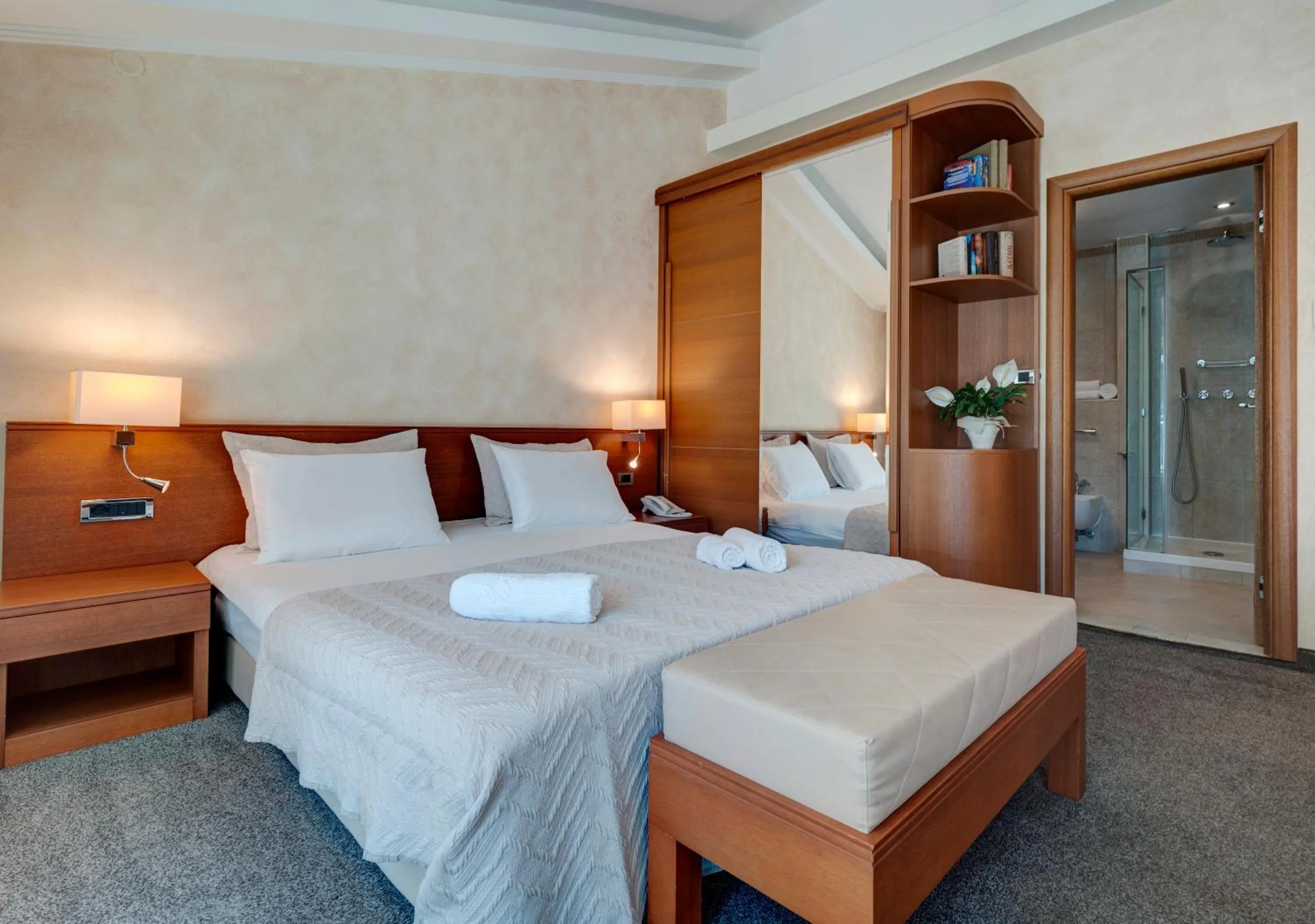 Bed in Monte Casa SPA & Wellness