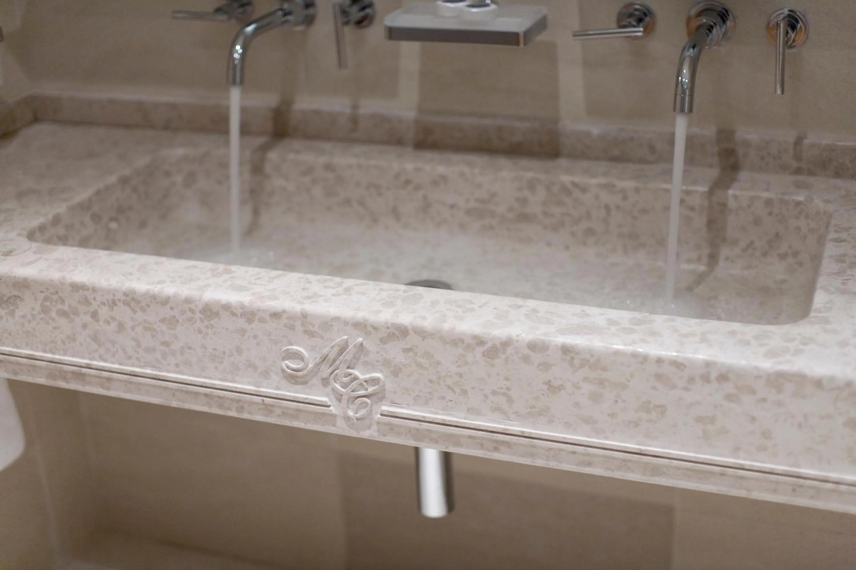 Bathroom in Monte Casa SPA & Wellness