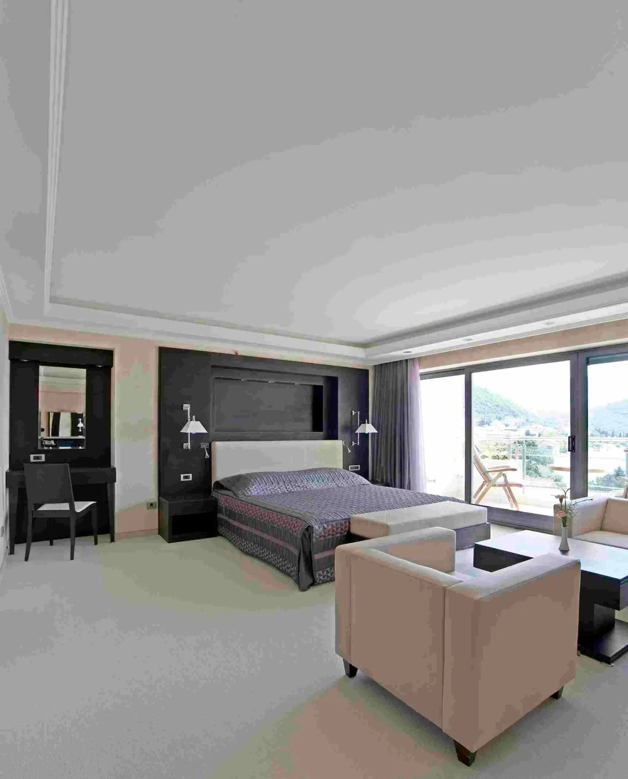 TV and multimedia, Bed in Monte Casa SPA & Wellness